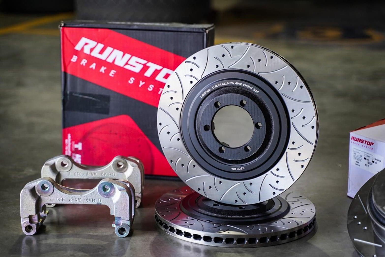 Runstop Racing - จานขยายปั้มเดิมสูตรใหม่ของRunstop...