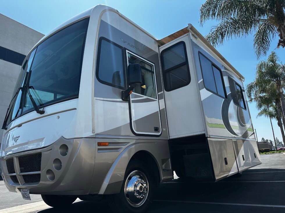 2006 Fleetwood southwind rv motorhome