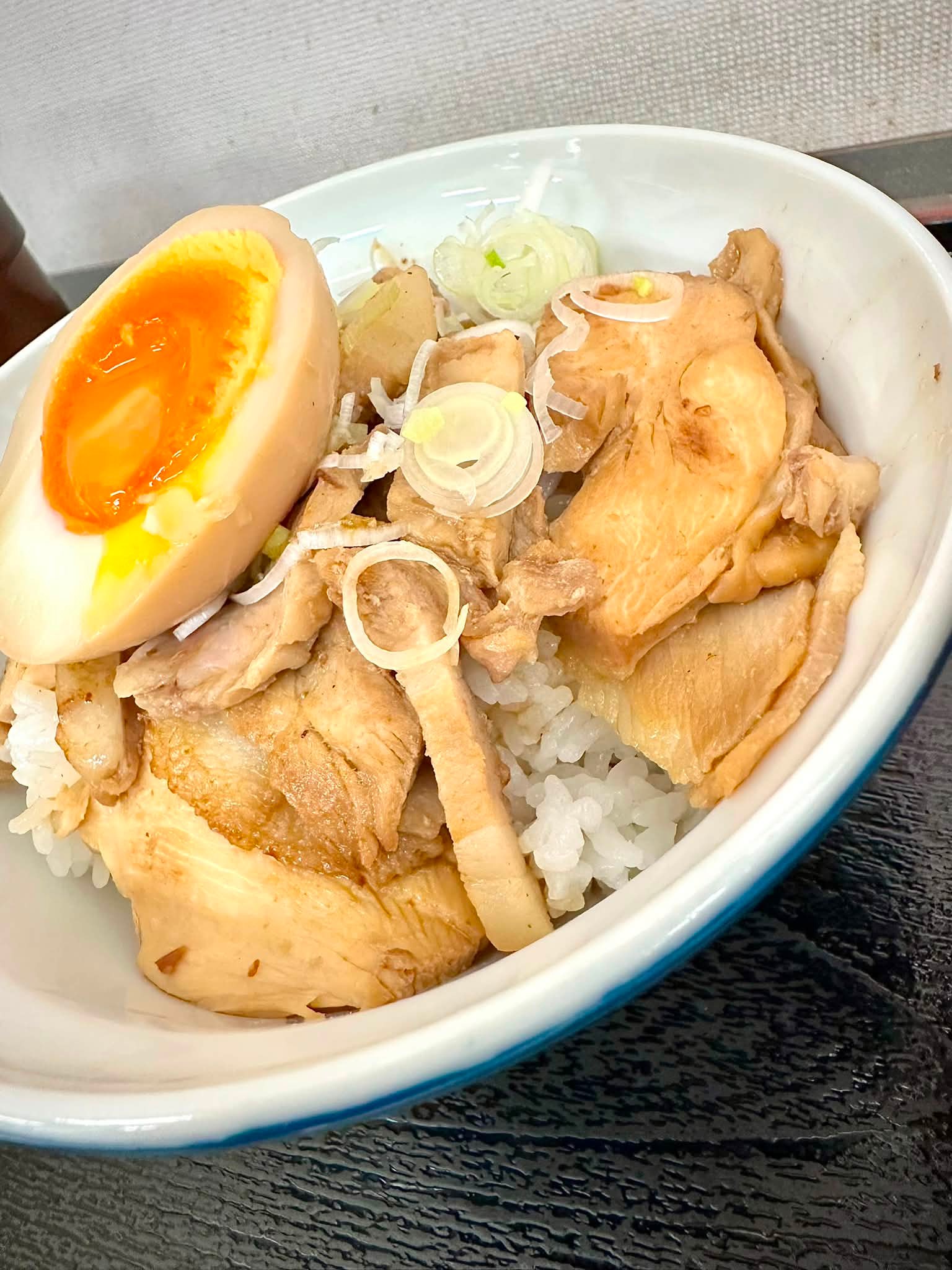 比内地鶏串 Sot l'y laisse〜ソリレス〜 本日朝7:00より 朝ラー開始