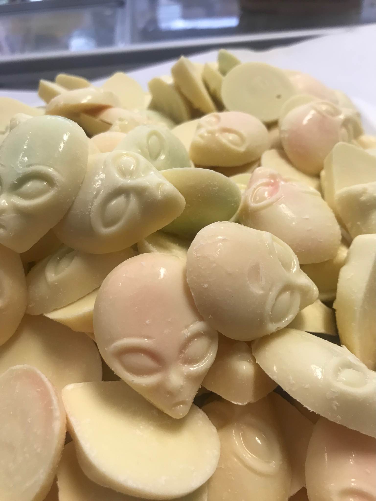 Nz chocolate aliens heads - Antiques & Collectibles - Marsden ...