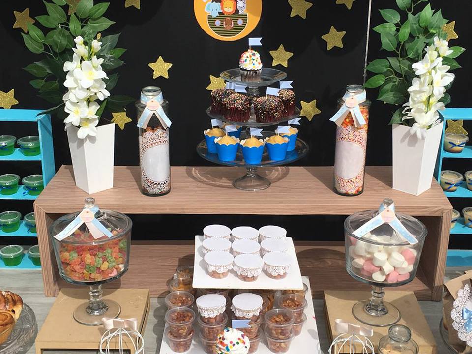 QUE RICO CANDY BAR - Home