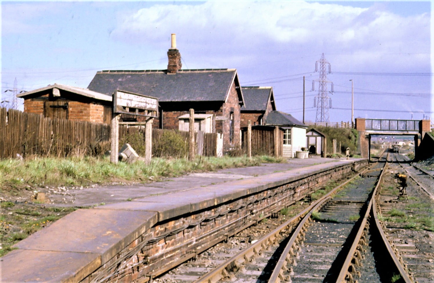 Disused Stations | LEDSTON (West Riding of Yorkshire) on the NER ...
