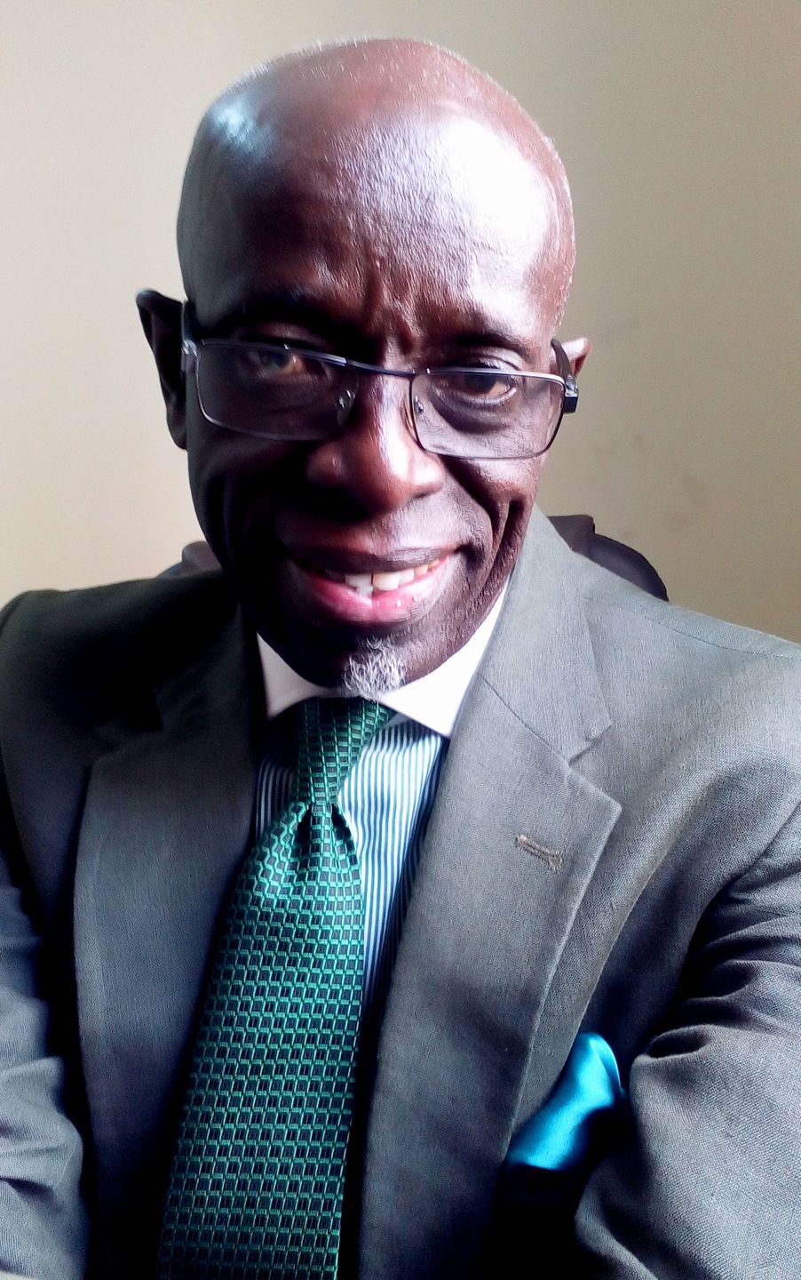 British Council Senegal added a... - British Council Senegal