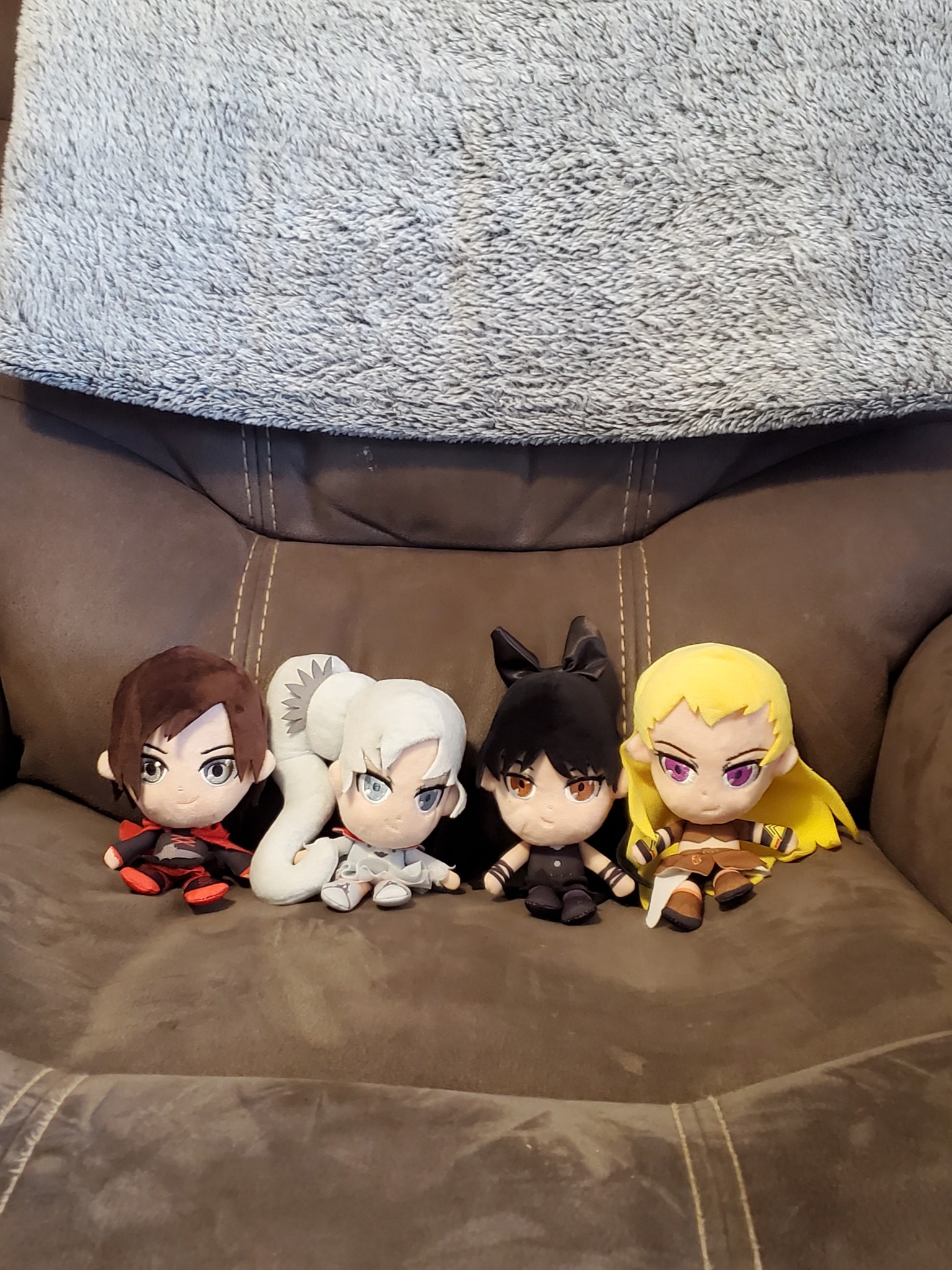 RWBY ピュラ・ニコス ぬいぐるみ Pyrrha Nikos Plush Brand New: RWBY