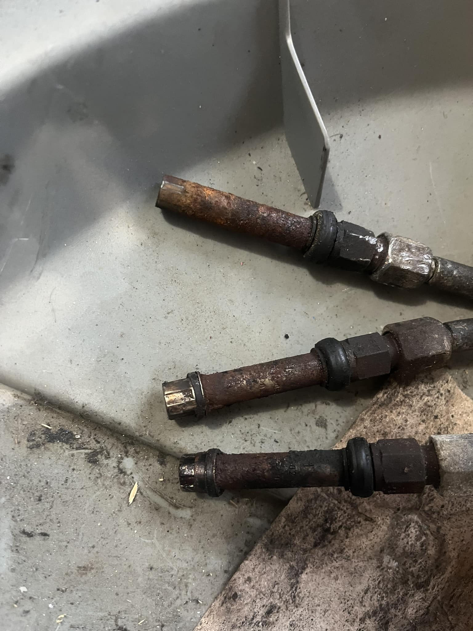 VW MK1 CABRIOLET | Pulled 3 injectors out of my 87 cabby | Facebook