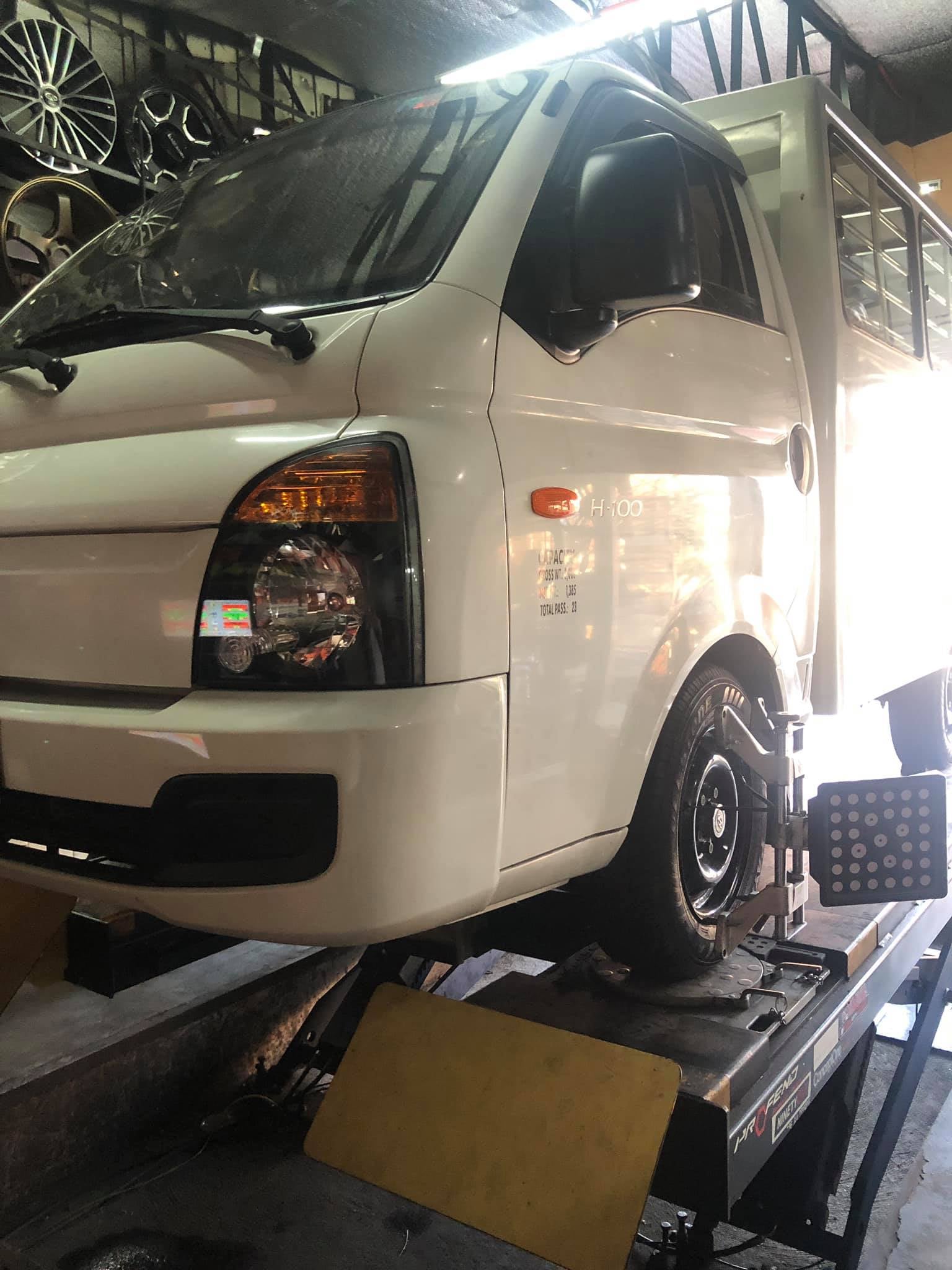 ⚪️🔴⚫️ Hyundai H-100 • 195/70R15... - Ninety One Trading