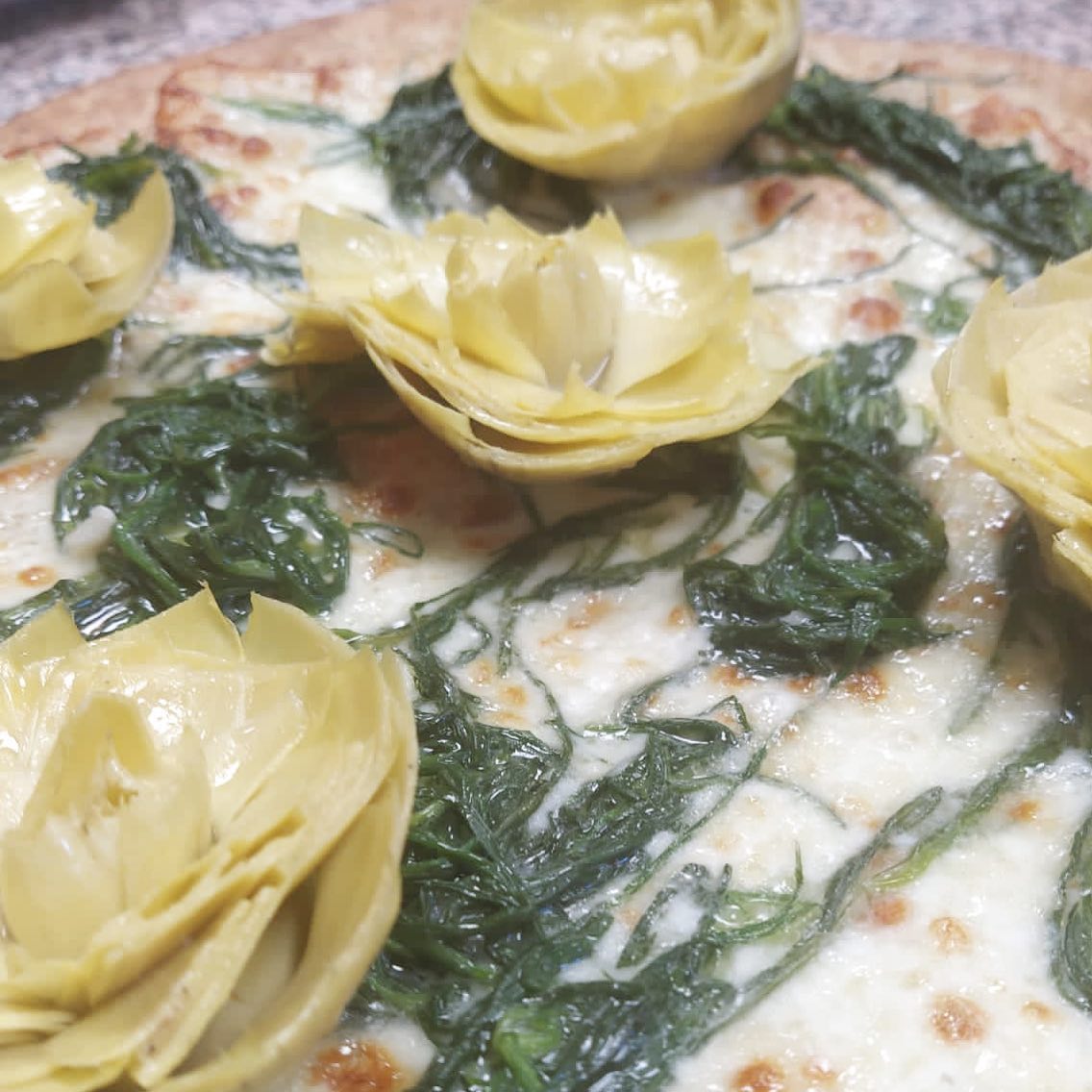 Mozzarella fior di latte,agretti... - Trattoria Pizzeria Roma | Facebook