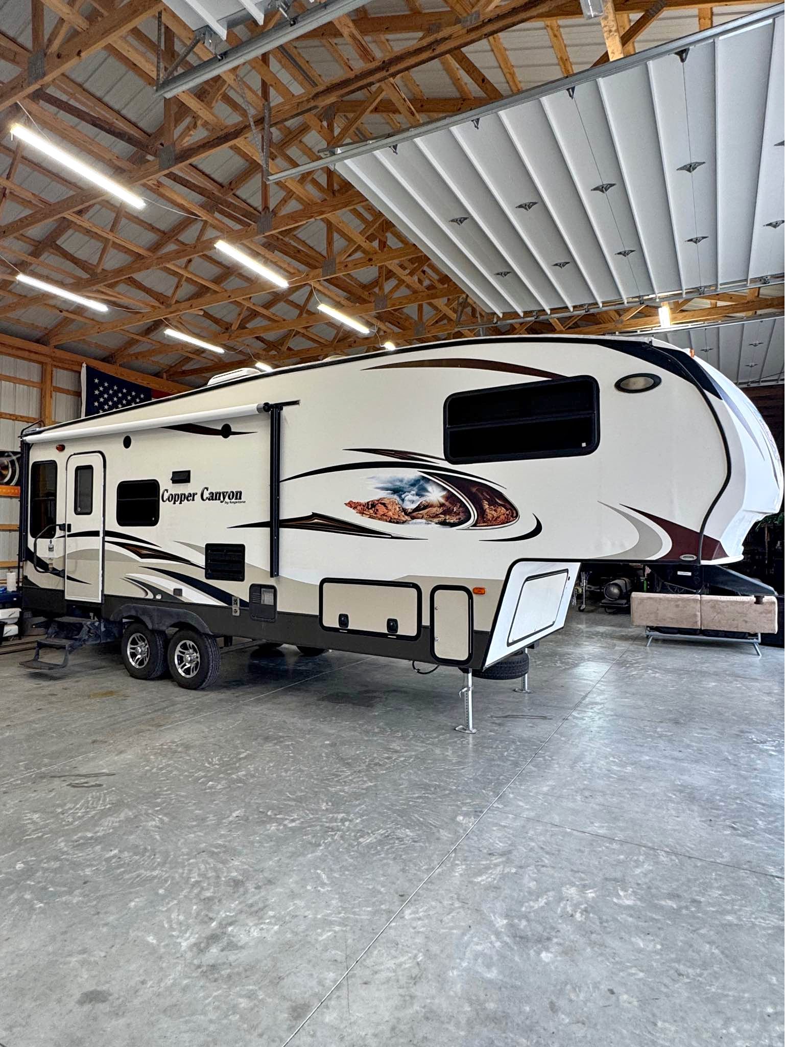2012 Keystone Copper Canyon - RVs & Campers - Whitestown, Indiana ...