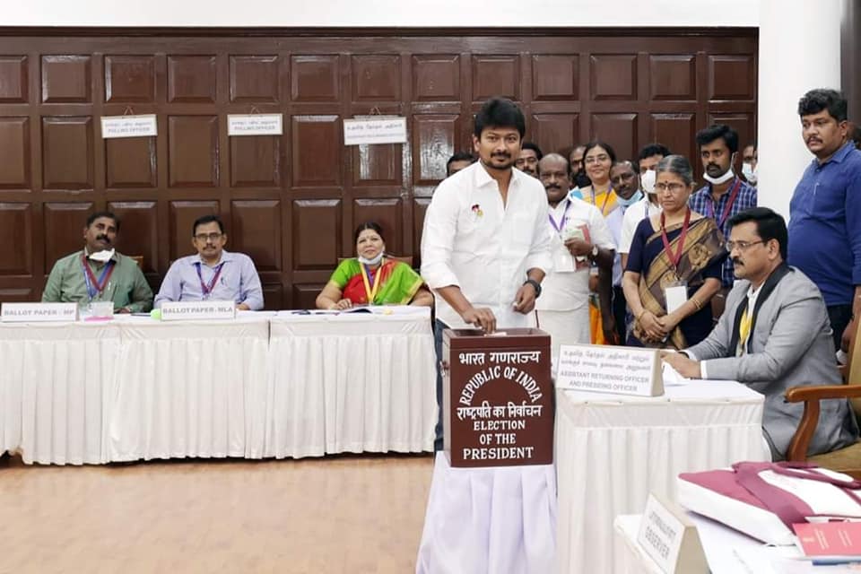 Dmk Anju Angai