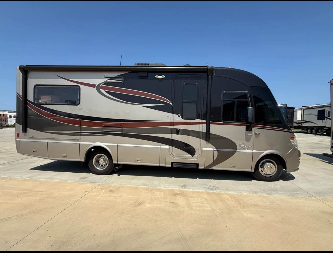 2010 Itasca Reyo 25T Class A Mercedes Diesel