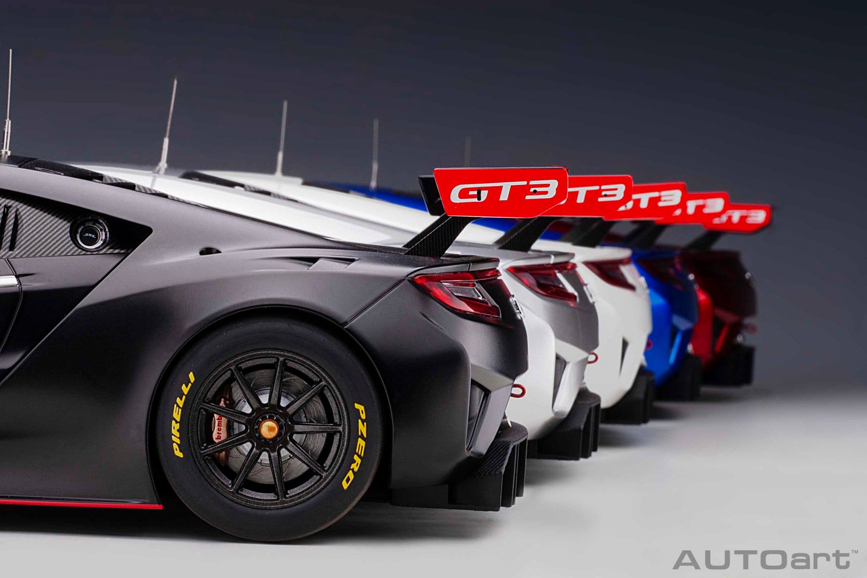 Five colours of 1:18 Honda NSX GT3. A sealed body composite model.