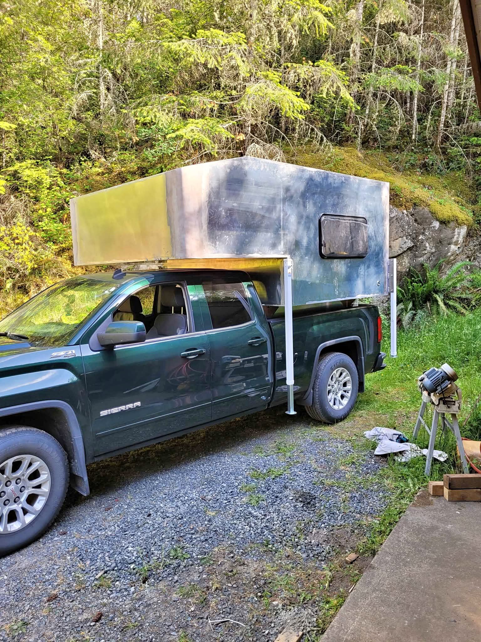 Aluminum camper - RVs & Campers - Victoria, British Columbia | Facebook ...