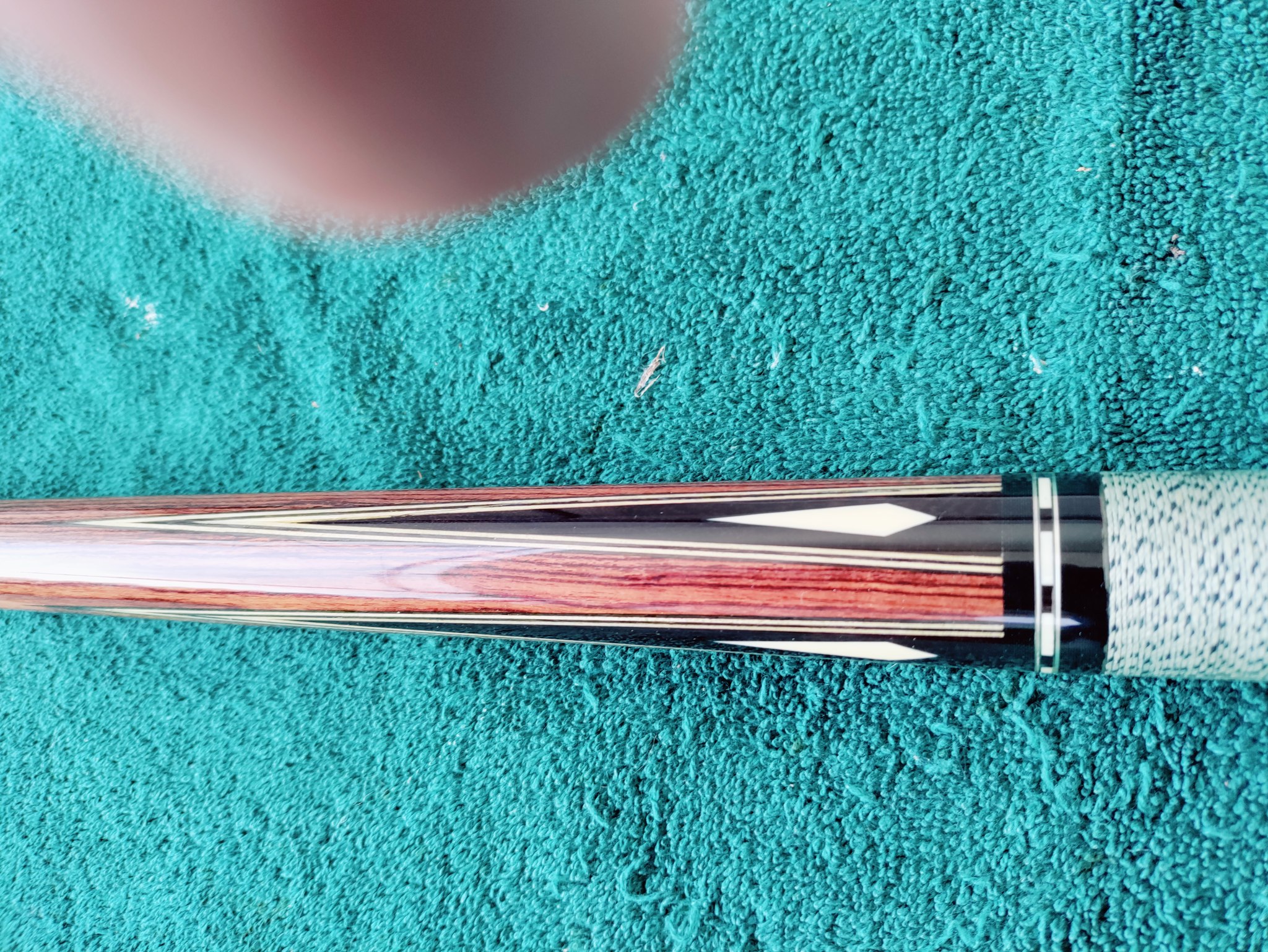 What is the value of a 1/1 Dale Perry cue?