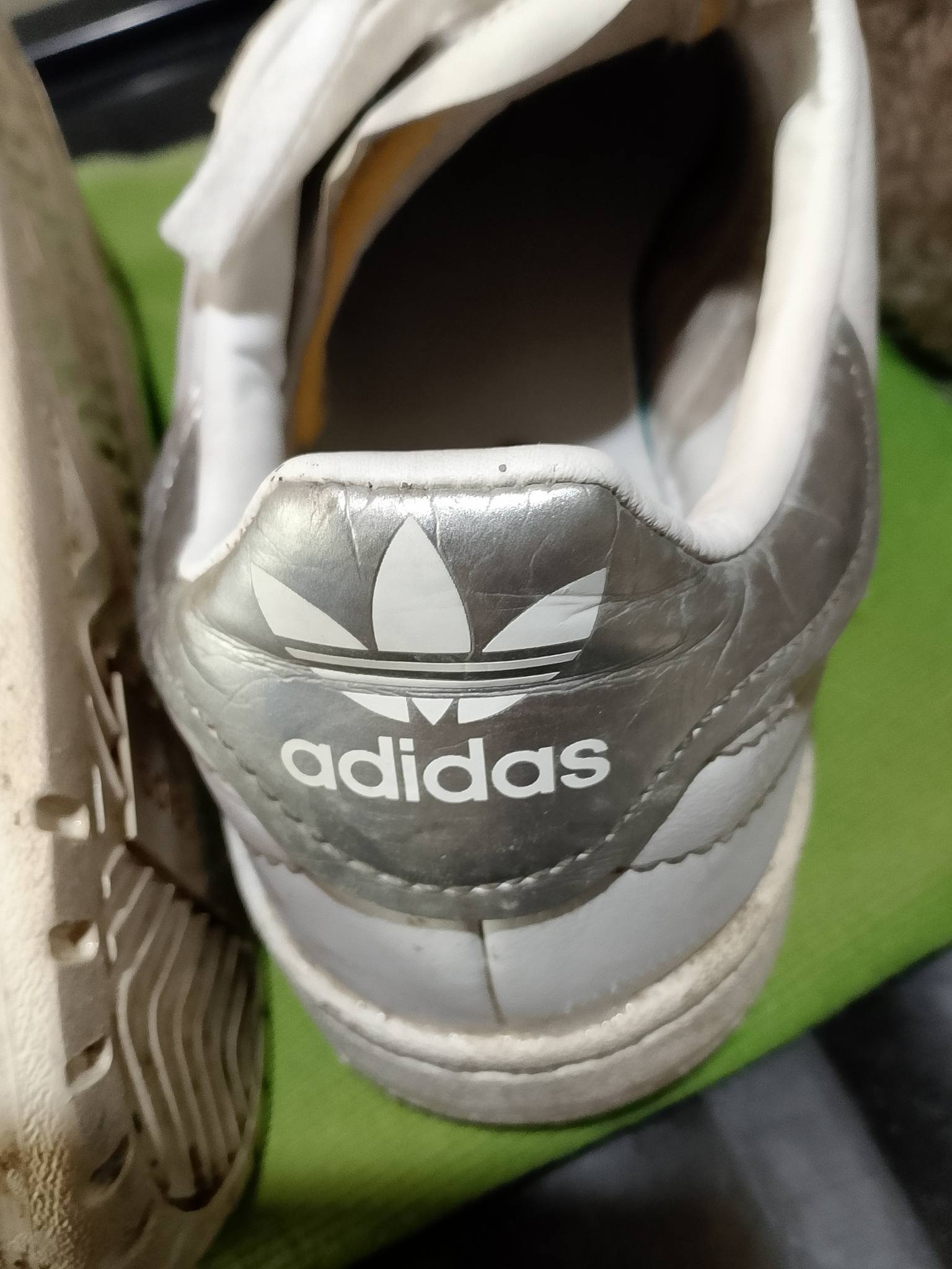 adidas gazelle silver green womens adidas Originals Superstar W FW3915