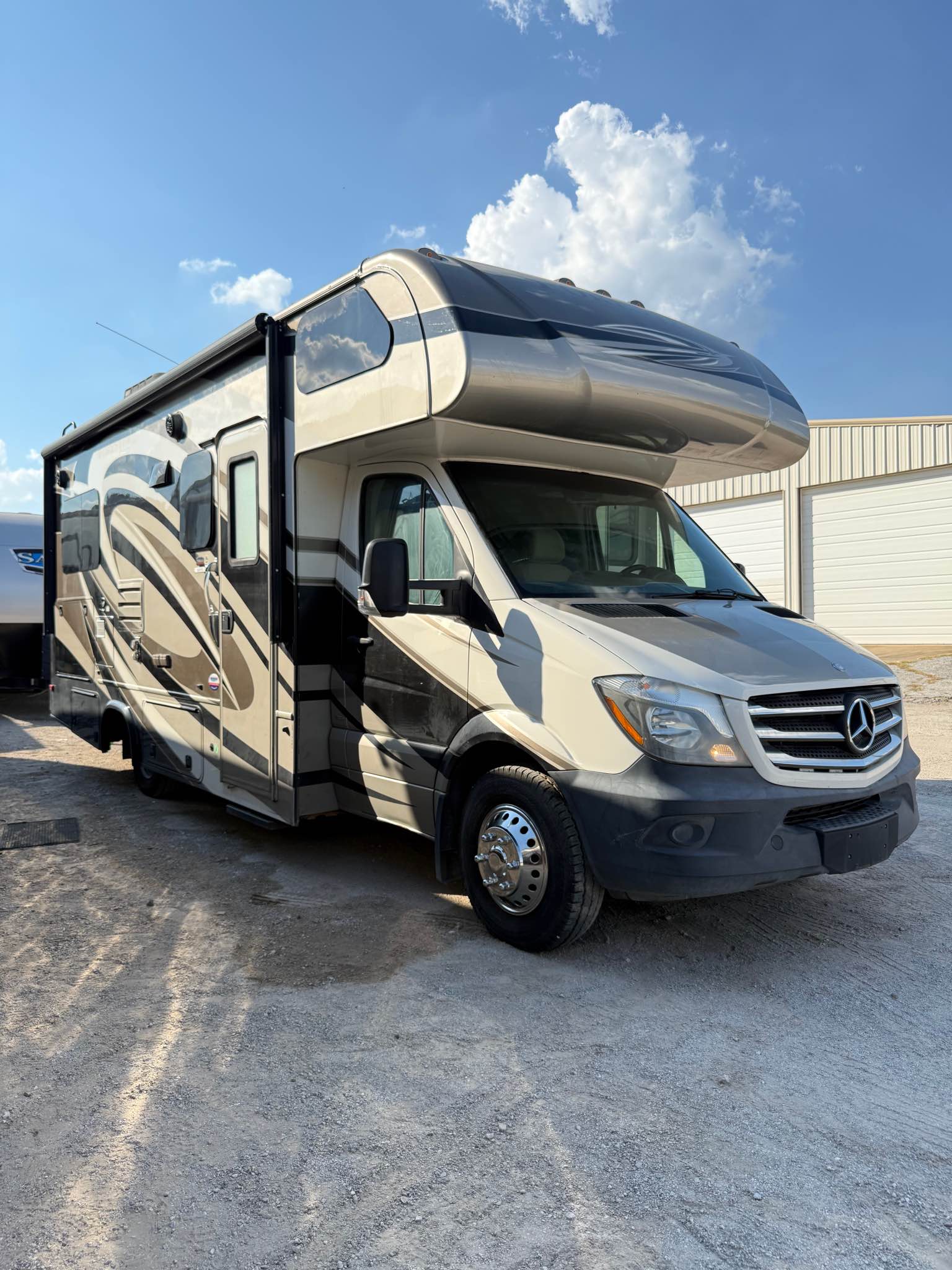 Class C RV's For Sale | For Sale is a 2016 Mercedes Benz Sprinter ...