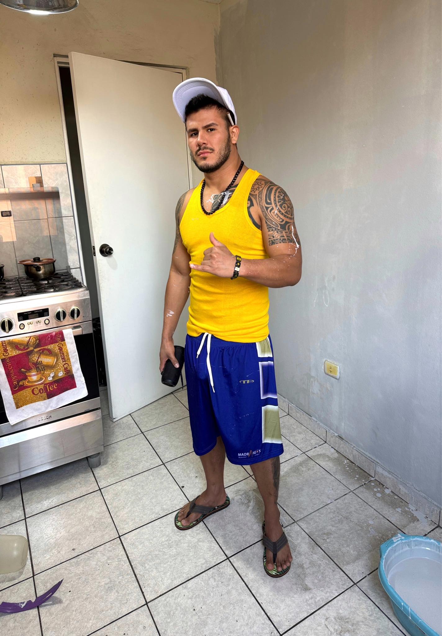 Geronimo - 🤝😉🤝Arreglando la cocina mi viejita , slaudos gente ️ https ...