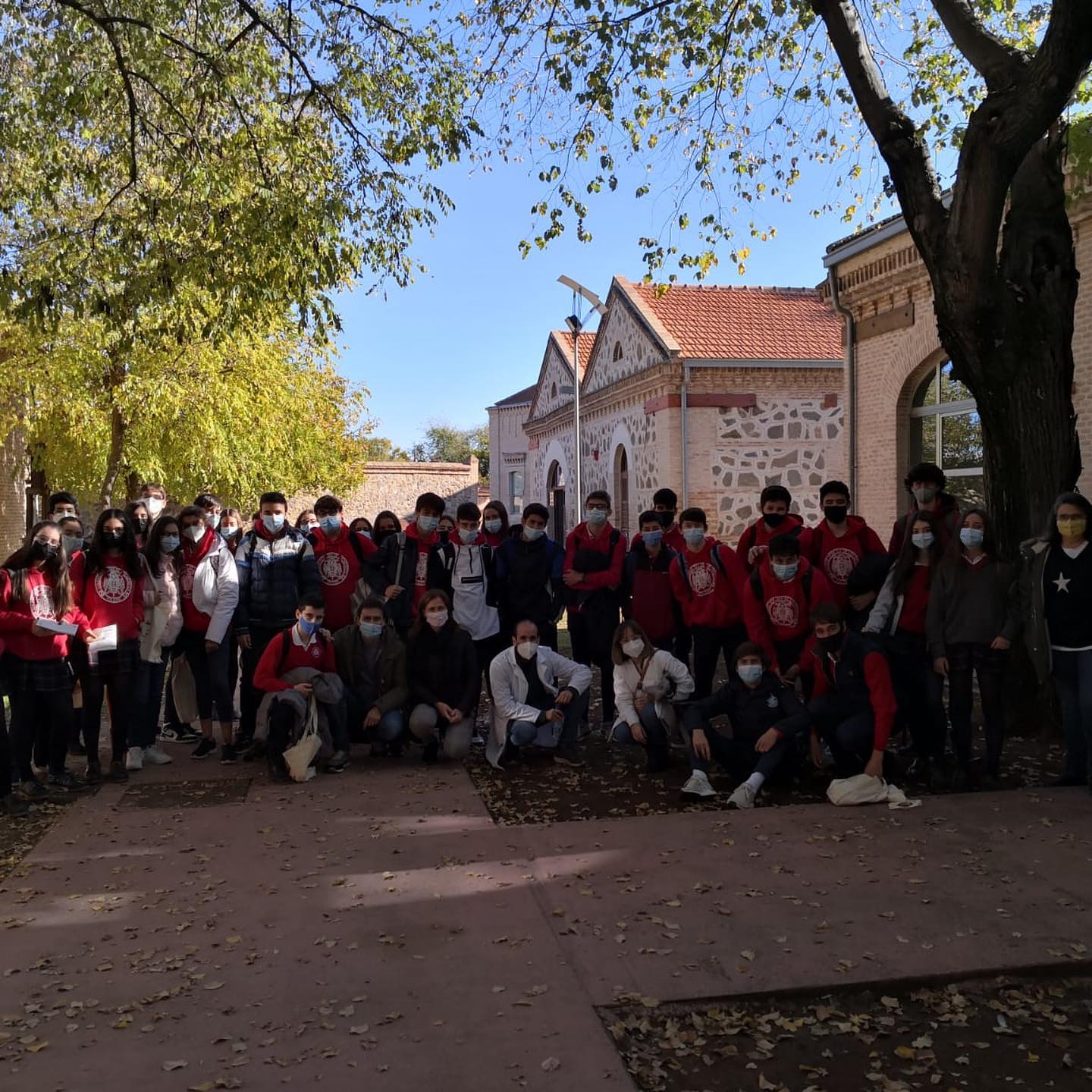 F... - Facultad de Ciencias Ambientales y Bioquímica de Toledo