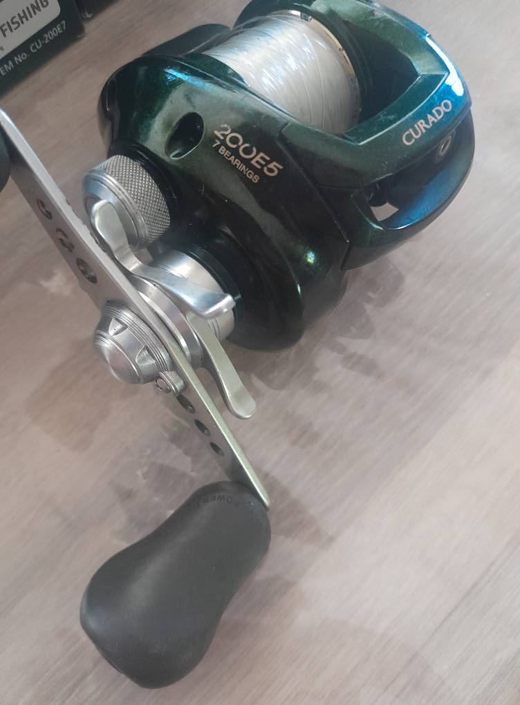 shimano curado 200e5 vs 200e7 200 M Compact and lightweight 2 x curado 200e7 with