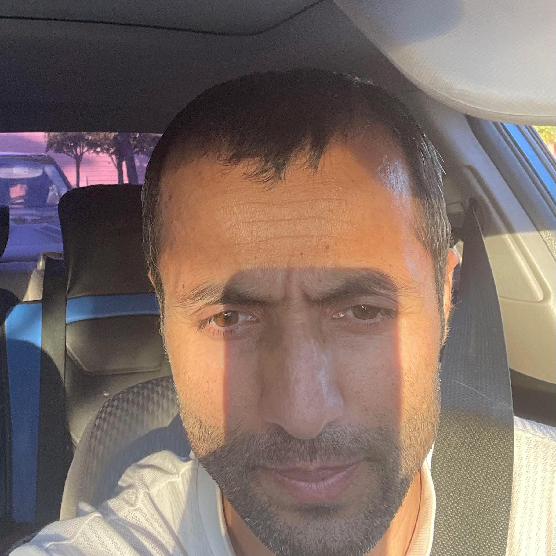 تفکری که منشأ تحول و شناخت شود، ارز شمندتر از سال‌ها عبادت طوطی‌وار است
