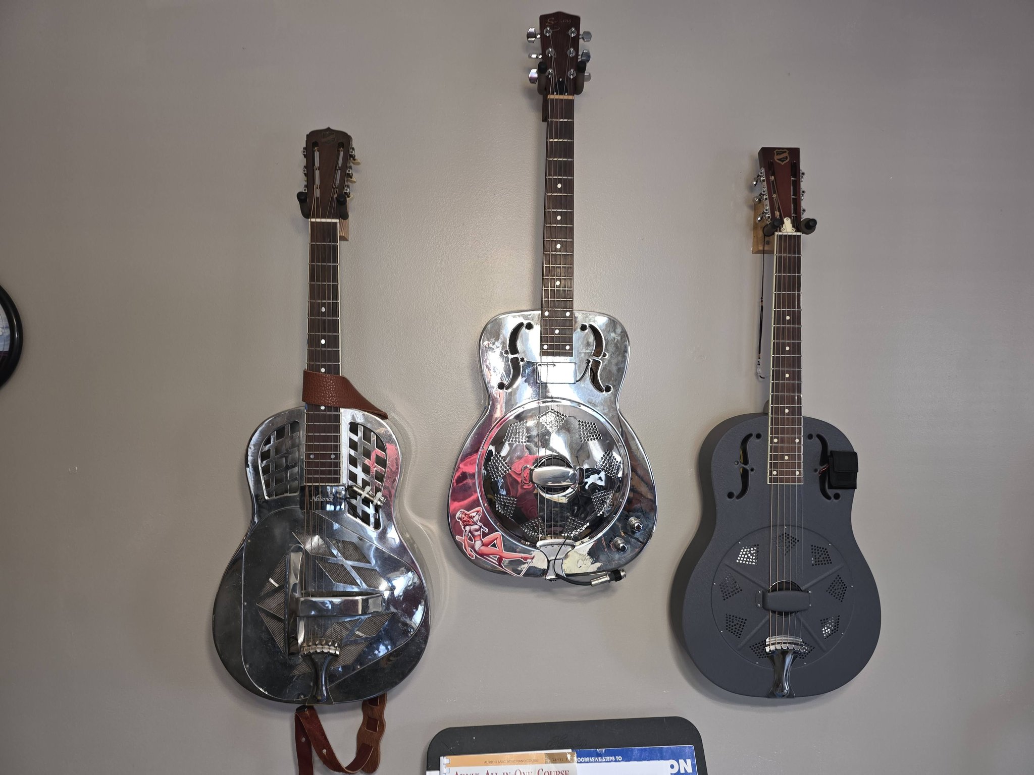 National Delphi resonator guitar review | Louisville, KY