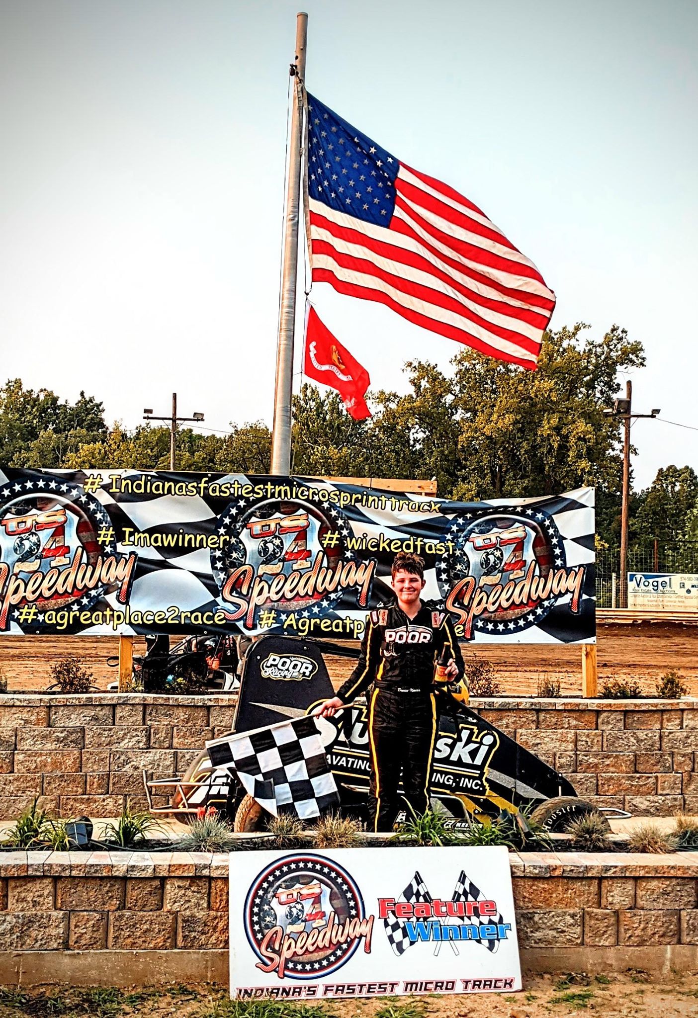 US 24 Speedway - The RACING ACTION began with the FINAL 16...