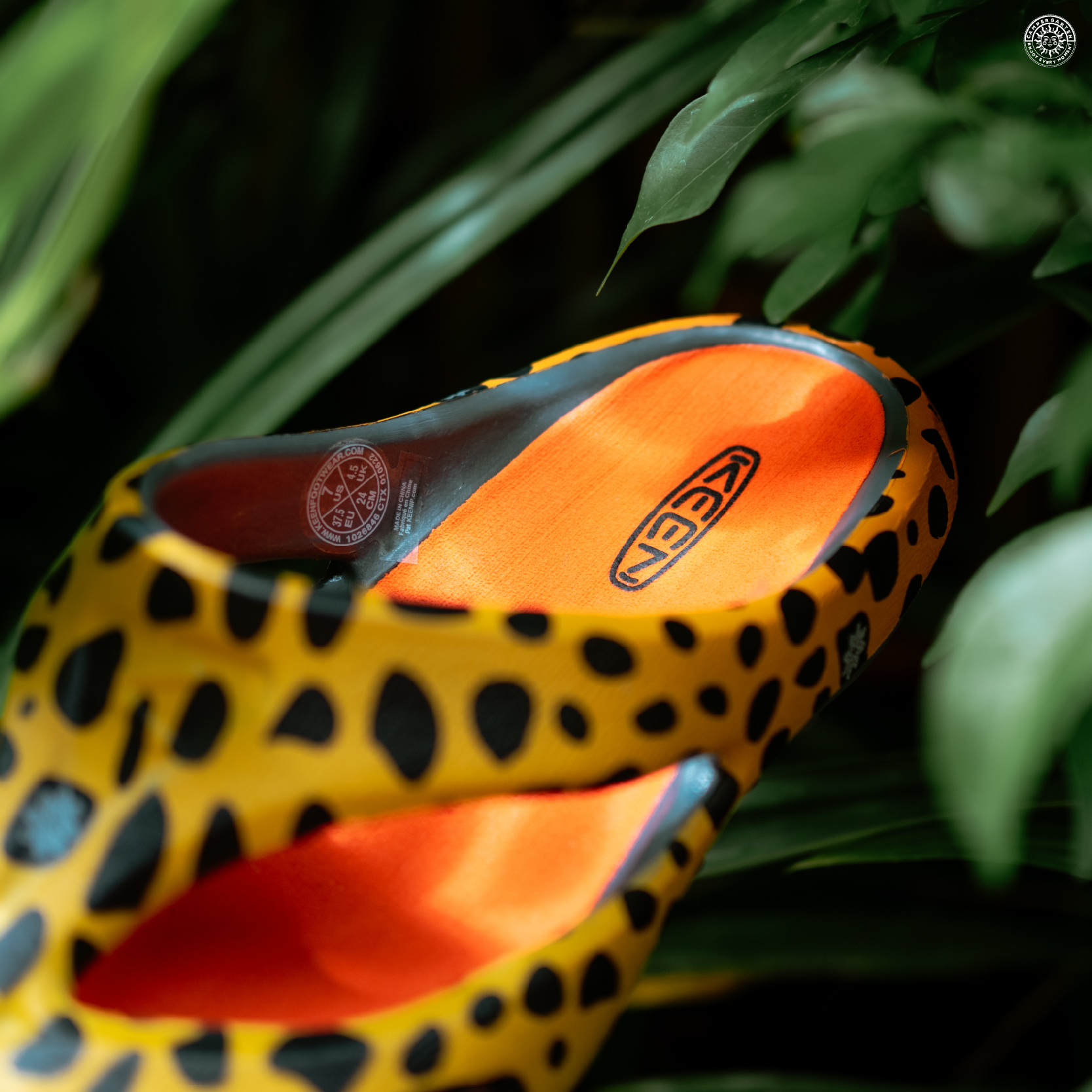 Keen x Atmos : Shanti Arts “The Cheetah Rainbow”🐯 🐾 รองเท้าแตะ