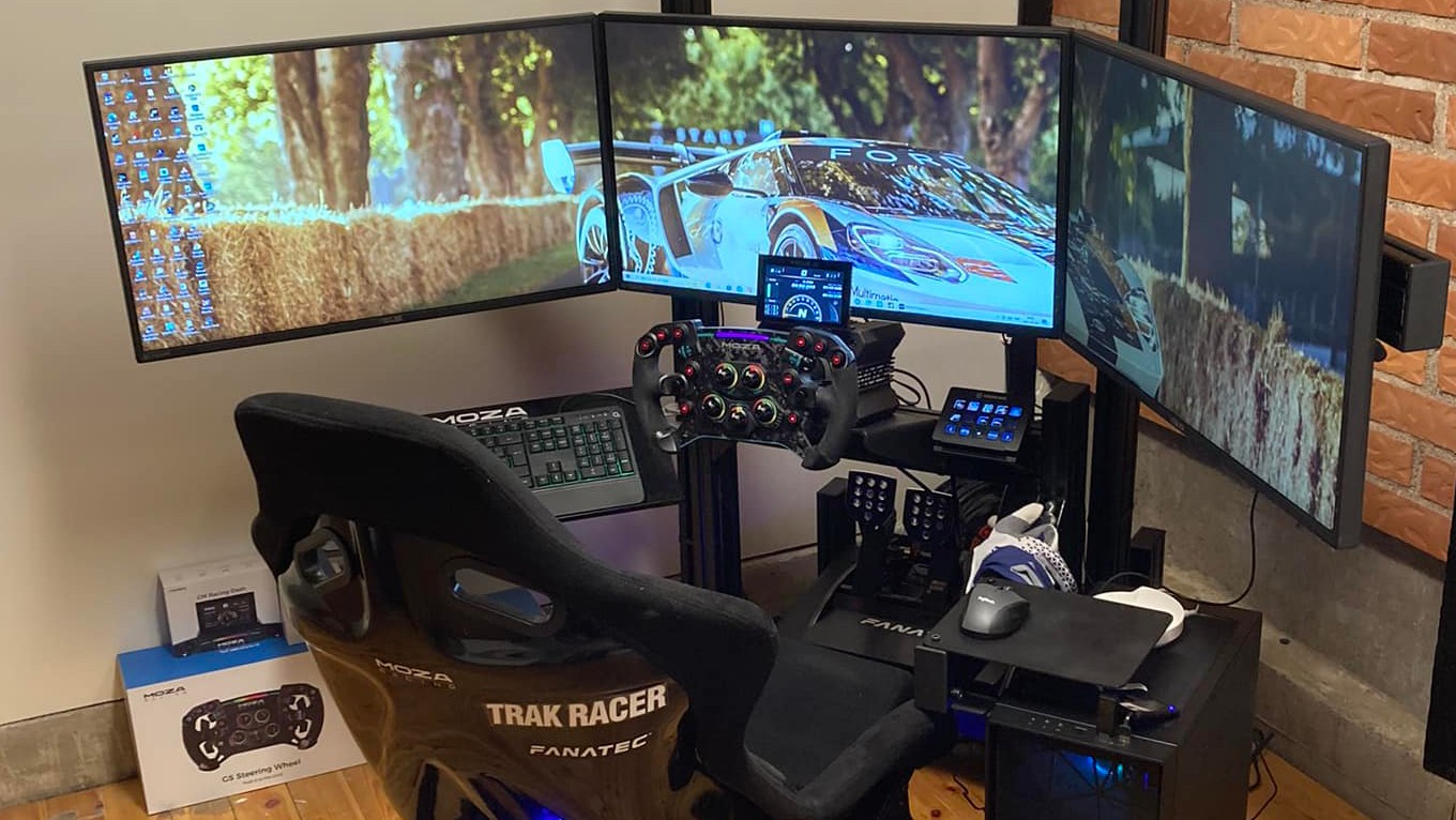 MOZA Racing - Some cool MOZA RACING setup pics shared by... | Facebook