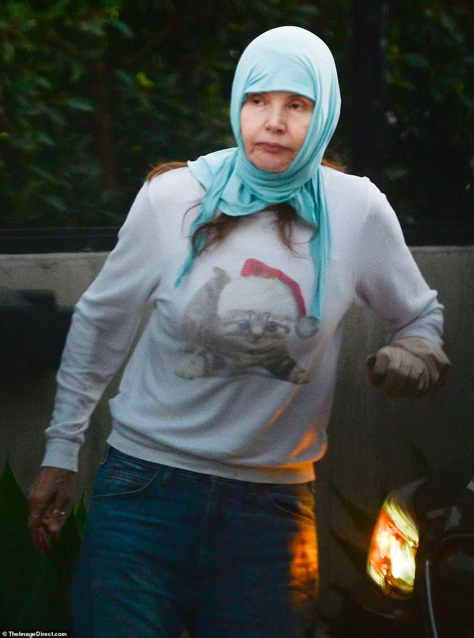 Staunch Character : Edith Bouvier Beale, Jr. of Grey Gardens - The ...