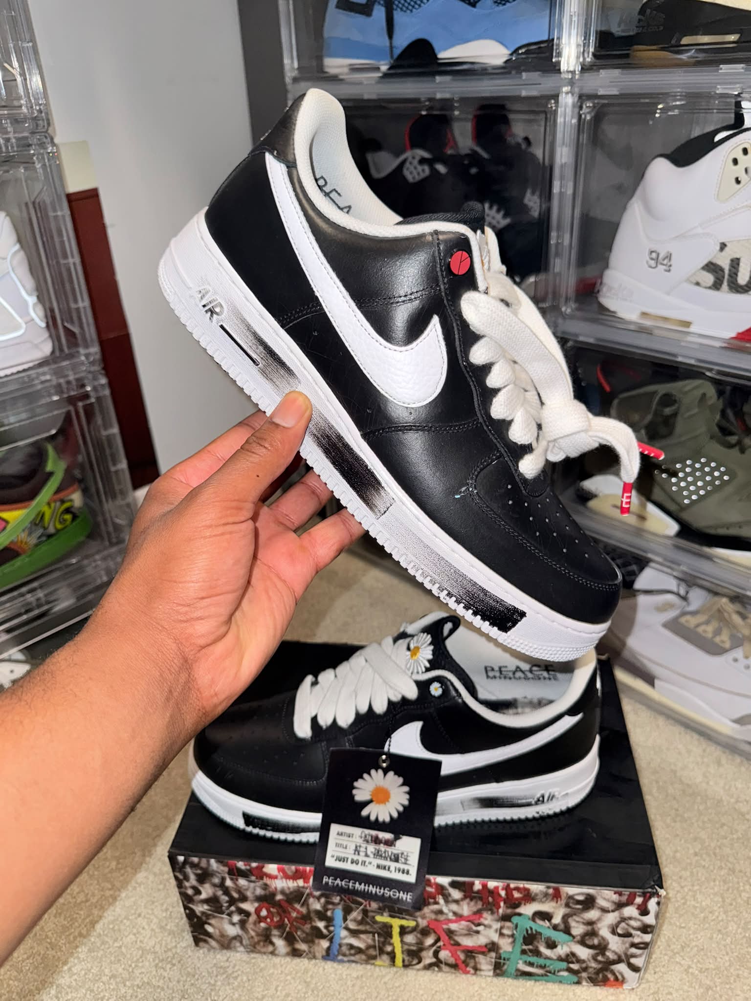 G-DRAGON's PEACEMINUSONE x Nike Cryoshot leads the Tigers of Asia