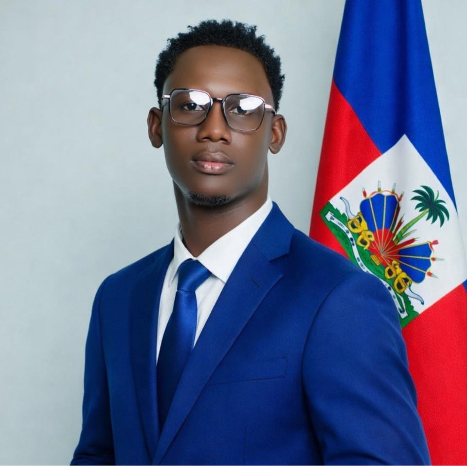 Edmorly Sejour - 📢 PREZANTASYON KANDIDA — DEPUTE POU KORAY... | Facebook