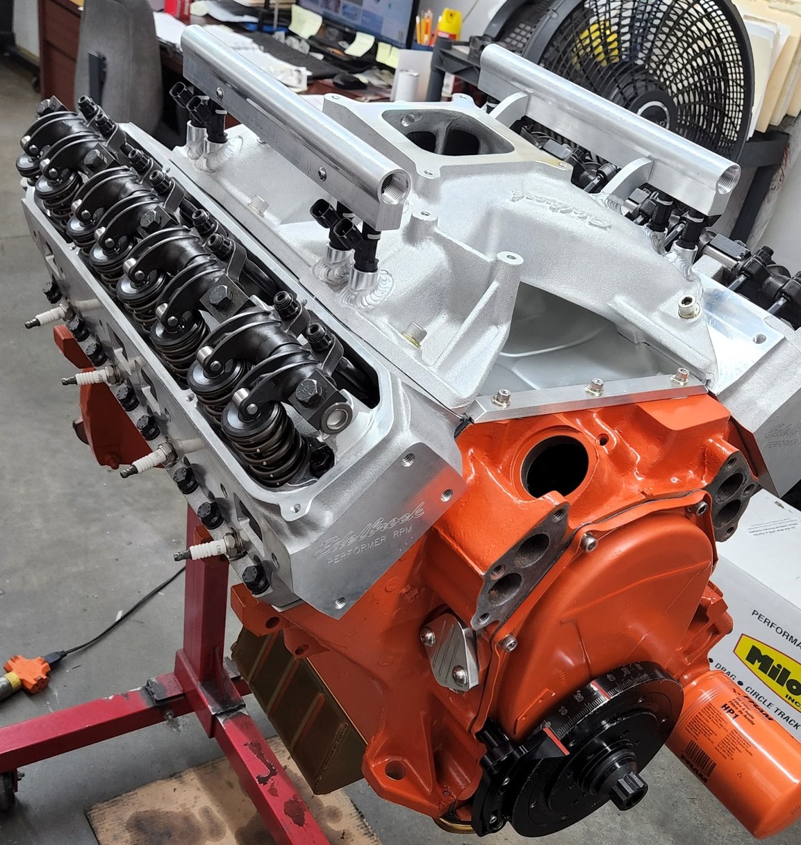 Prestige - 440 Mopar in assembly - Modified the Edelbrock manifold for ...