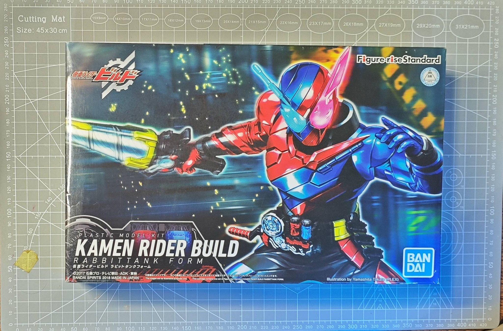 Kamen Riders de 11 cm - BANDAI - I.T.A.T. • Sin caja • Medidas