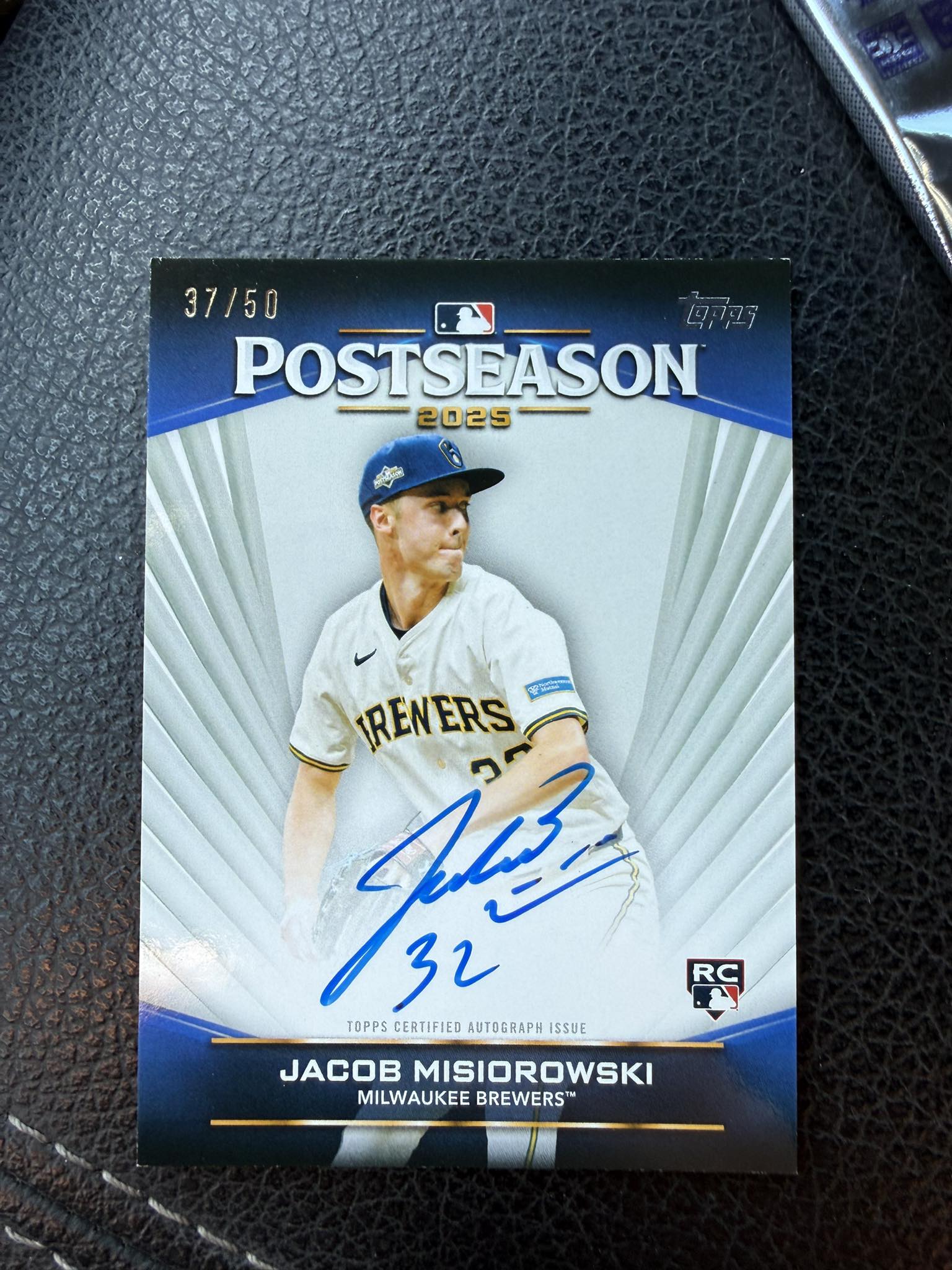 Pulled from a fat pack today… 37/50 f POSTSEASON 2025 IRENERS 周田 