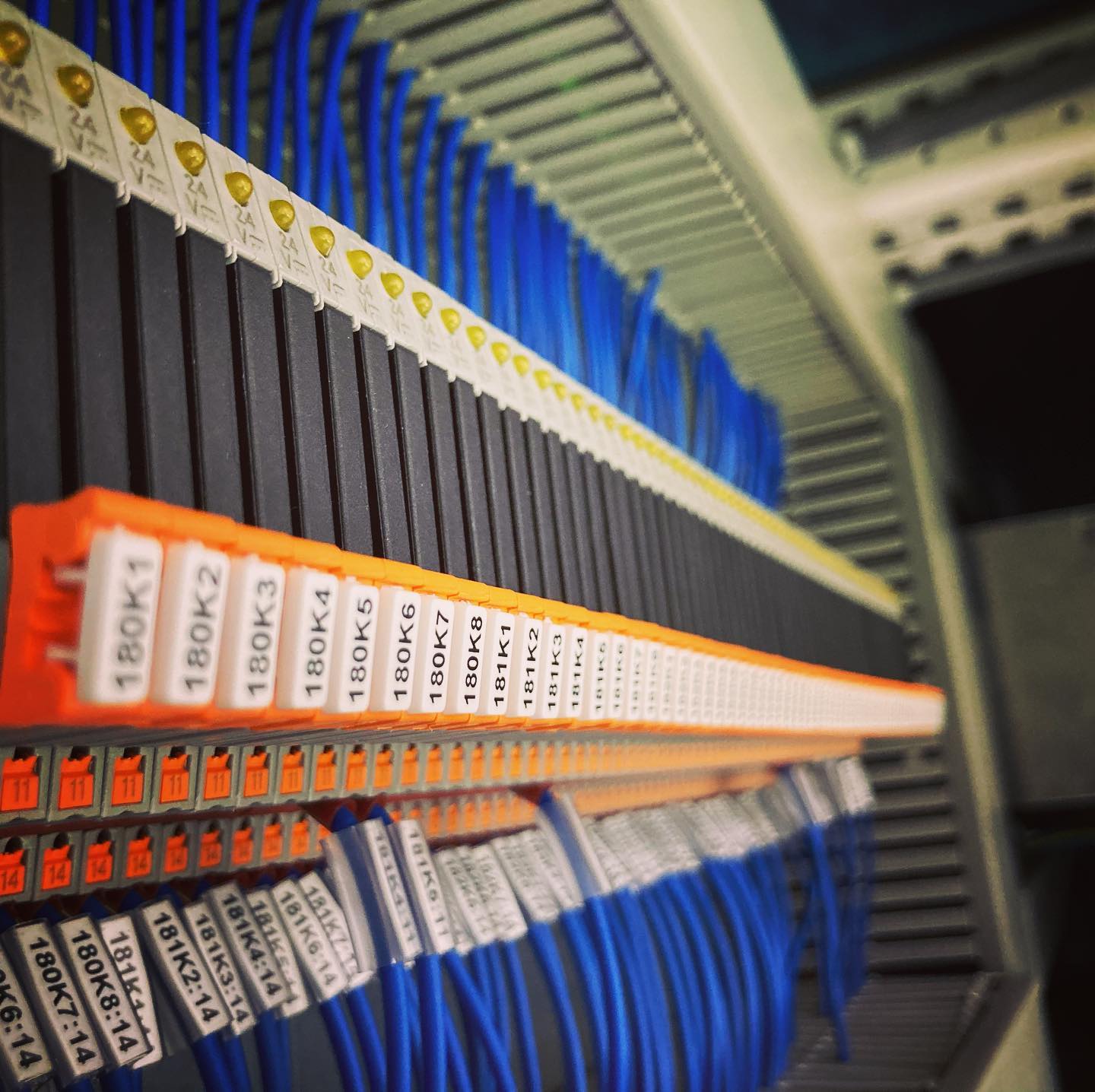 SZ Sound Service - Tecnologie per lo Spettacolo - I/O interfaces #plant ...