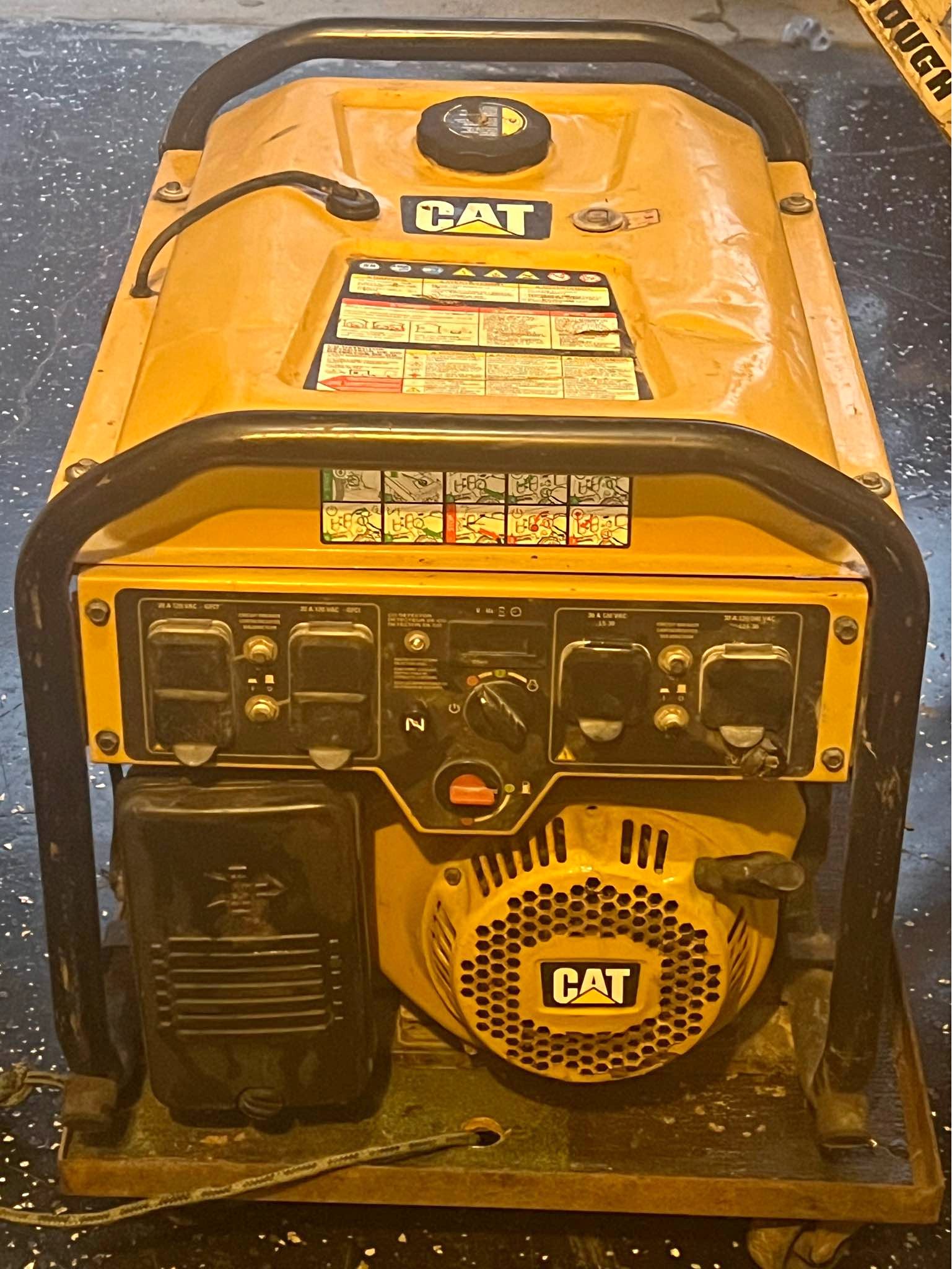 CAT RP8000E Generator 8000 Watt Portable Power - Miscellaneous Tools ...