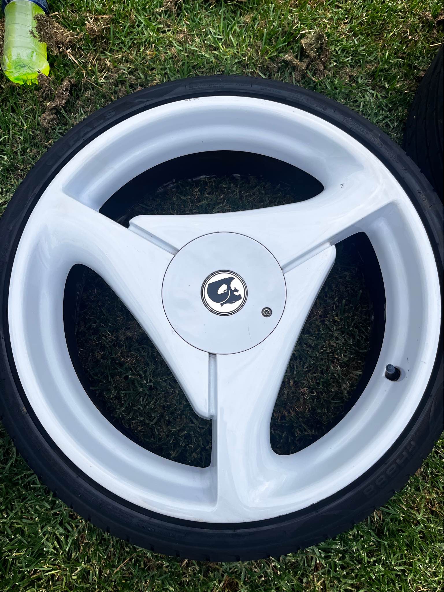 Holden Tri spoke rims - Car Wheels, Tires & Parts - Melbourne, Victoria ...