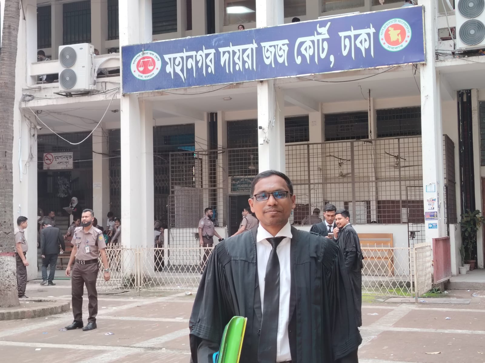 Adv Rashed - ন্যায় ও সুবিচার প্রতিষ্ঠায় প্রতিনিয়ত কাজ করে যাচ্ছি ...
