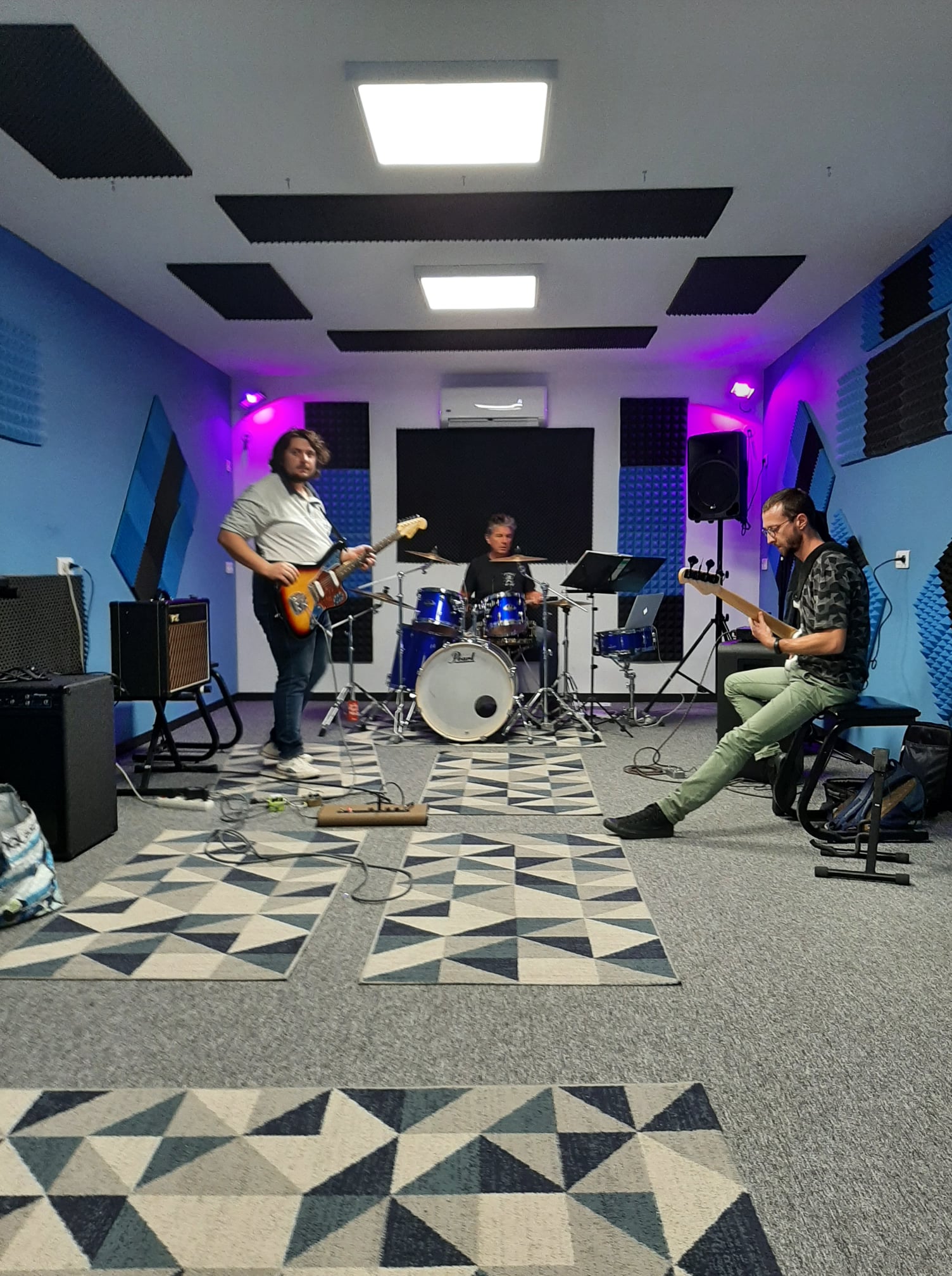 Captain Rico and the ghost band