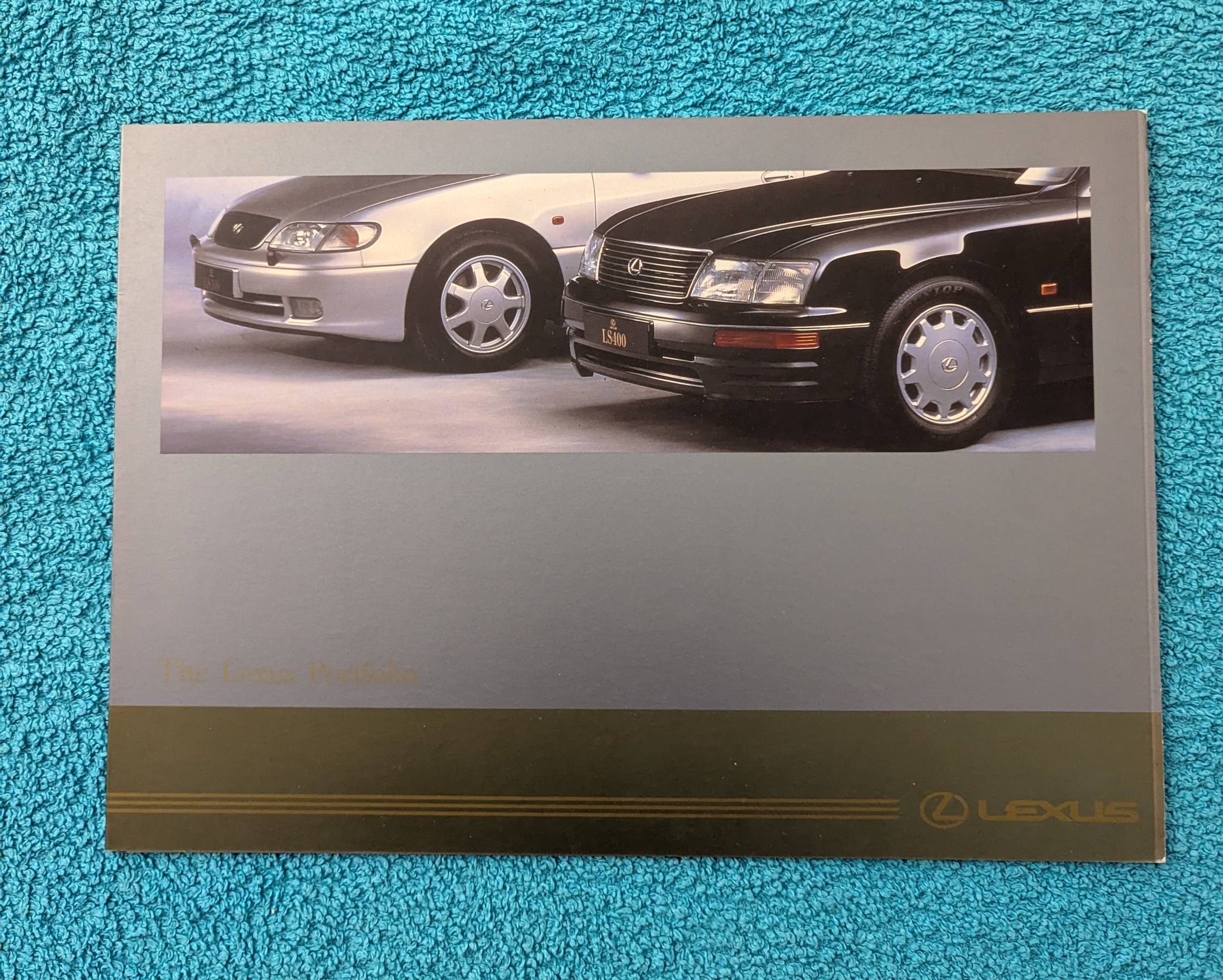 Lexus GS300 & LS400 Original Brochure 1995