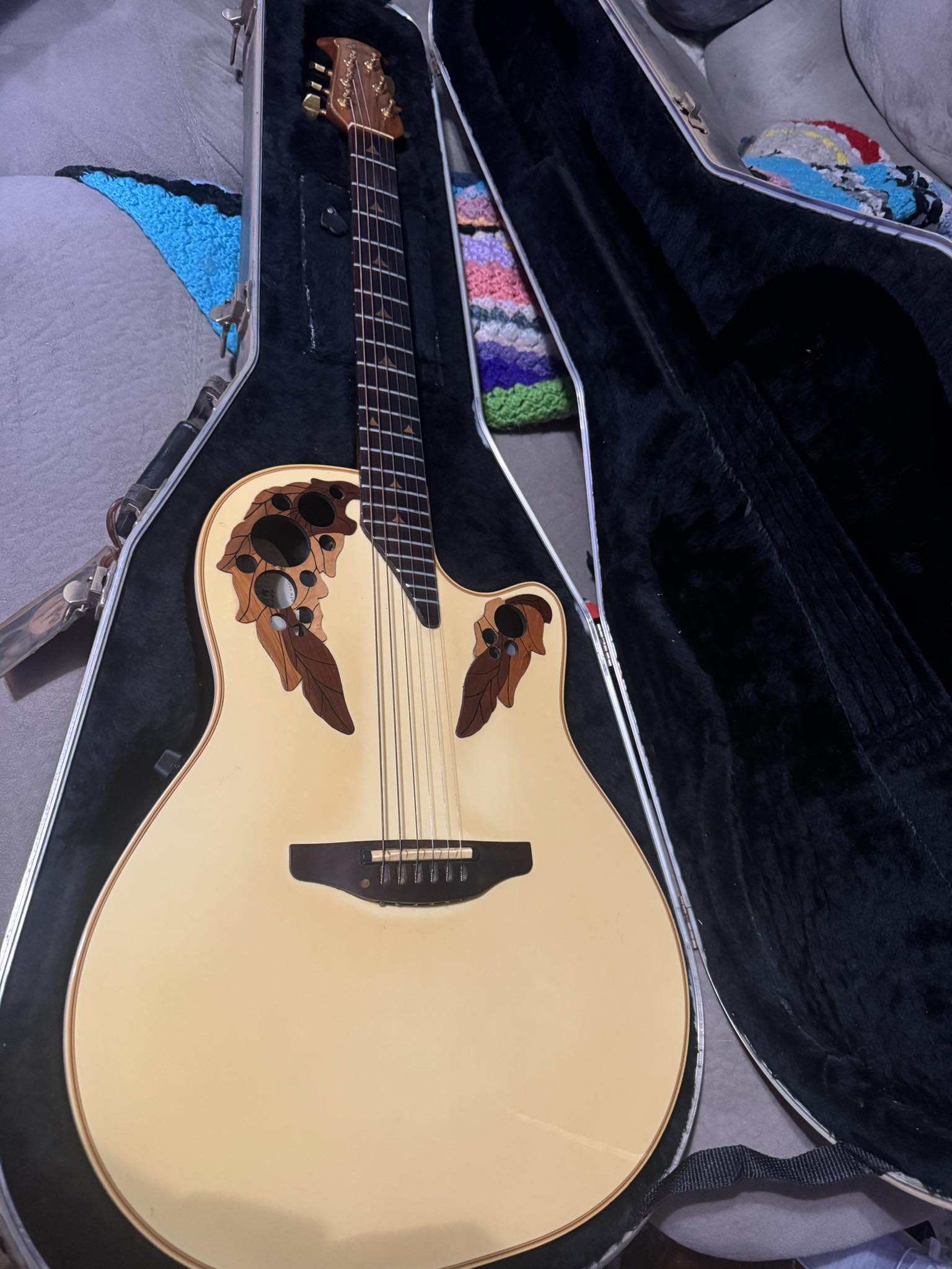 What is the value of 1868 Ovation Elite guitar?