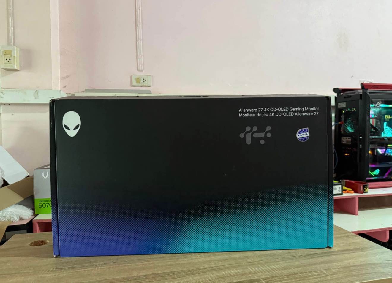 Alienware AW2725Q 4k 240hz oled - Projectors - Amphoe Tha Muang ...