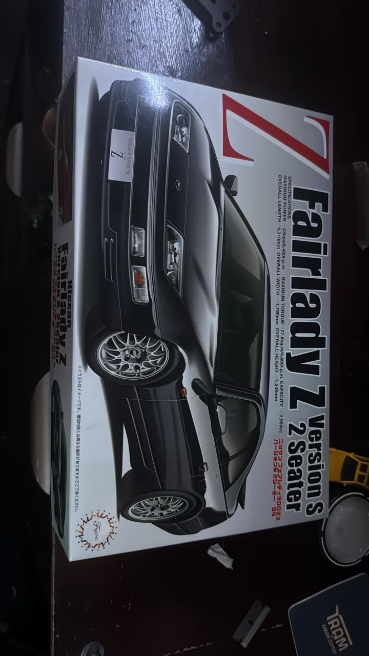 Custom 3D printed body parts for 1/24 scale 1990 Nissan 300ZX