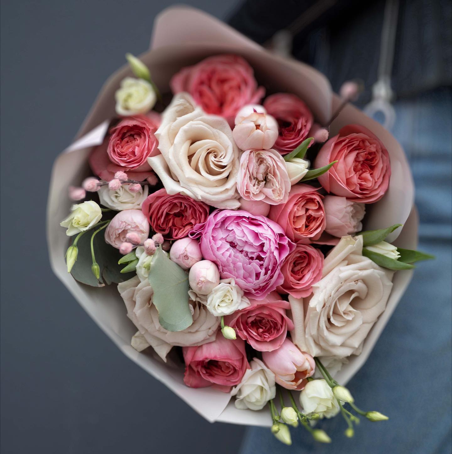 Roses.ee - Сегодня у нас большая красивая поставка цветов. 🌷пионы -2€/1 ...