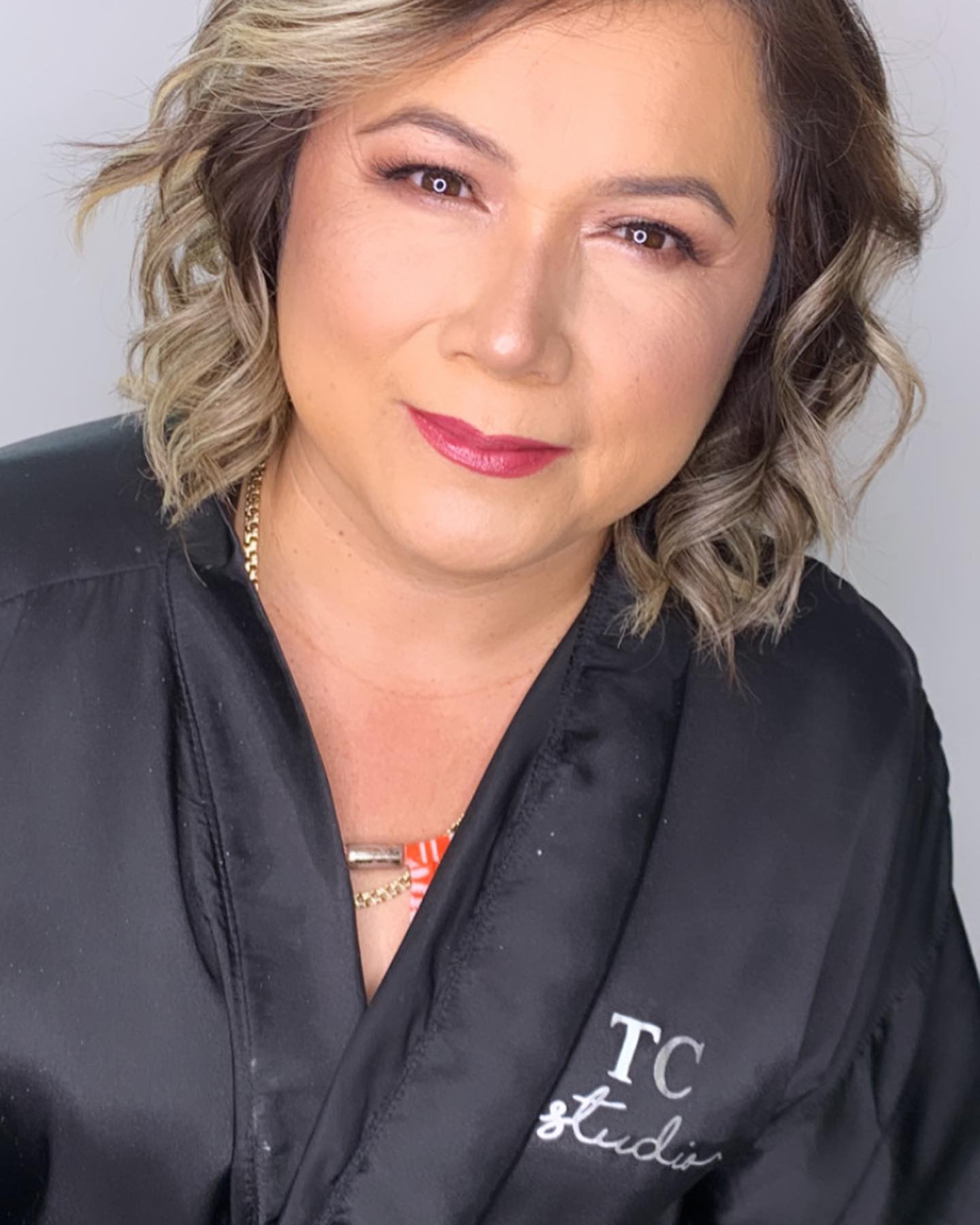 TC Studio - MAQUILLAJE EXPRESS Y ONDAS PARA TU POSADA... | Facebook