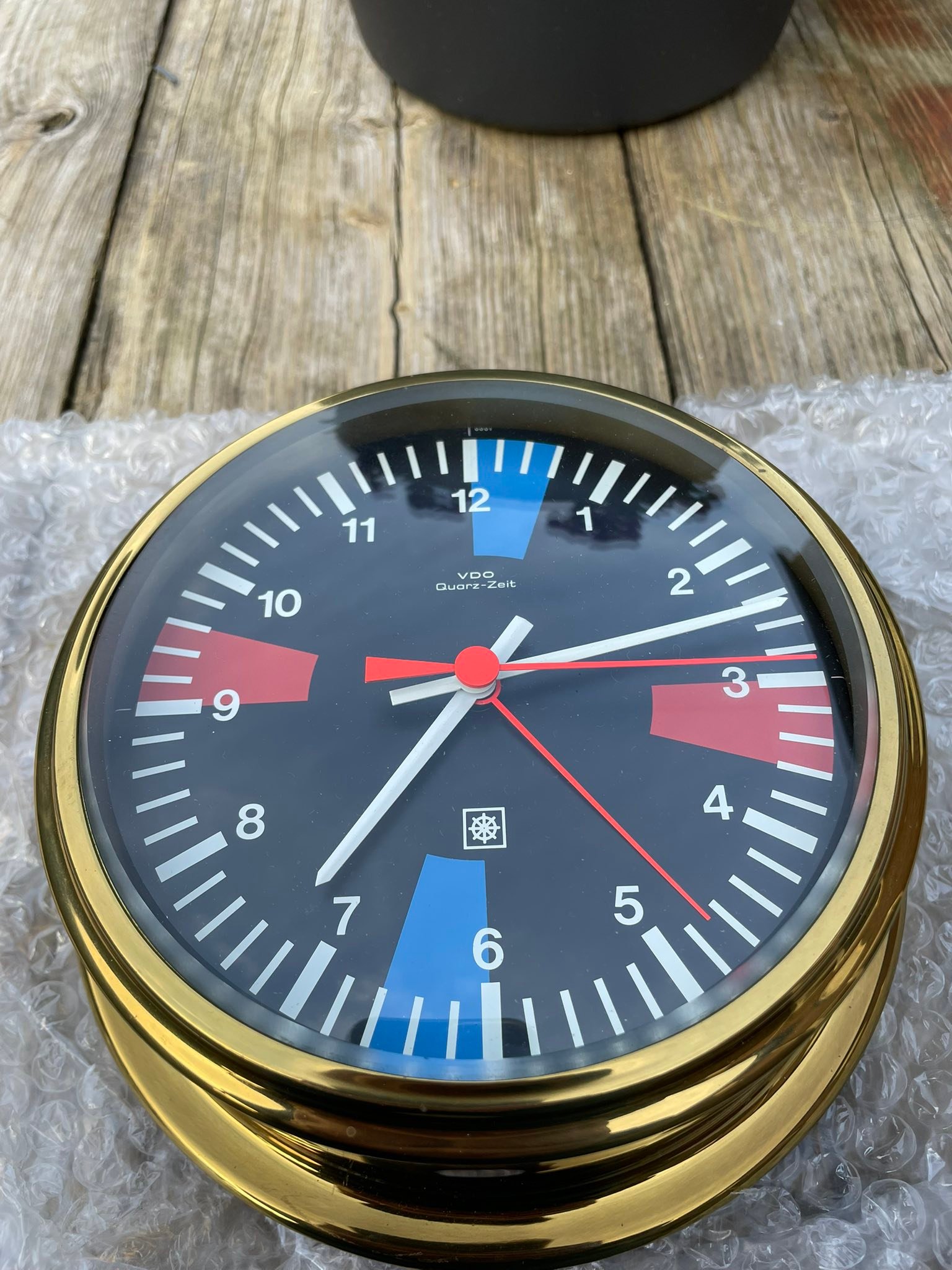 RS2000 clock, manufactured by VDO of Germany in 1979, and thought 