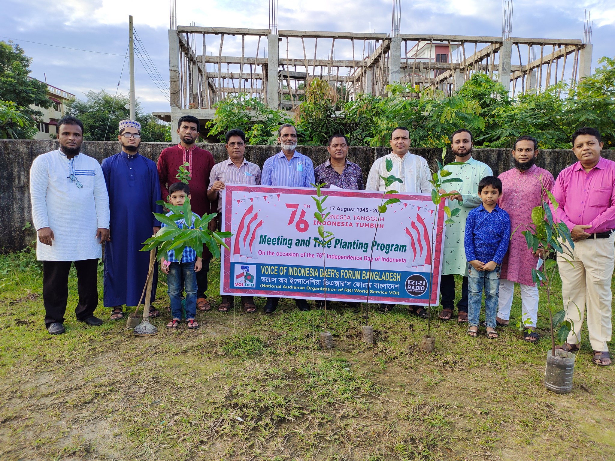 Voice of Indonesia DXER's Forum Bangladesh