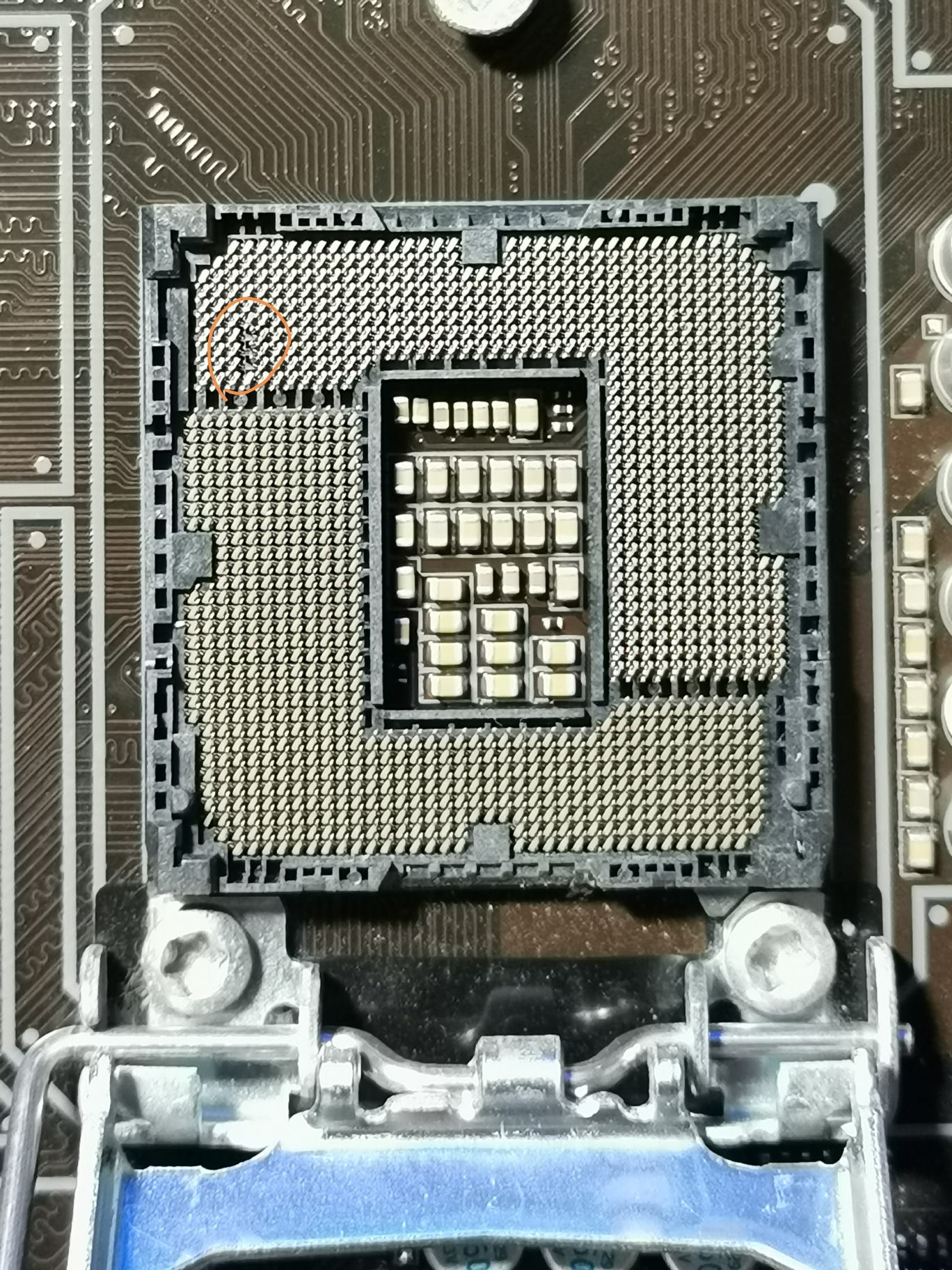快修網電腦工作室 - 20210918案件，原以為CPU腳座受損造成主機板故障，結果是電供故障，更換新電供後，再測試一...