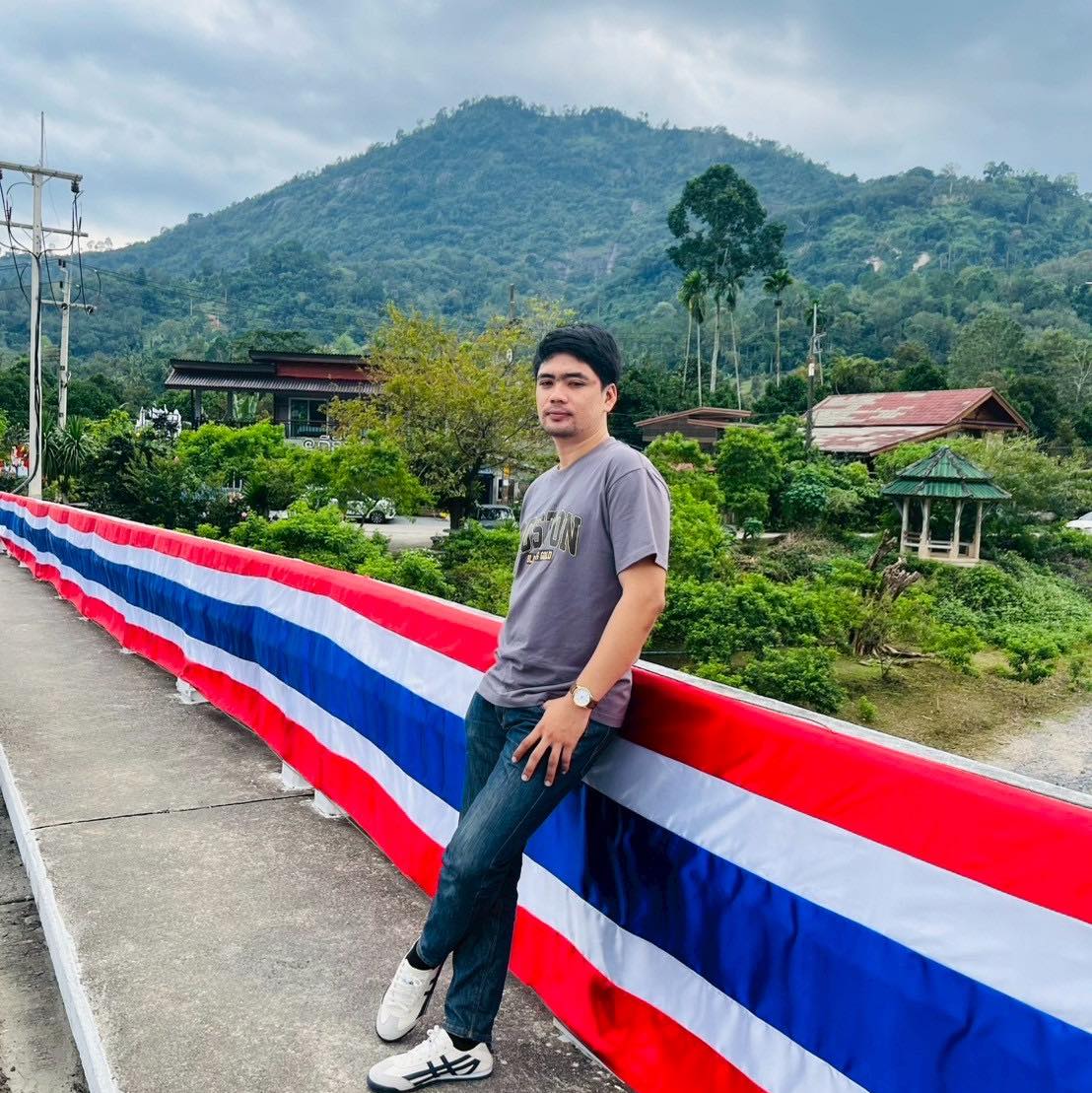 Tiw Nattawut Kaewnual