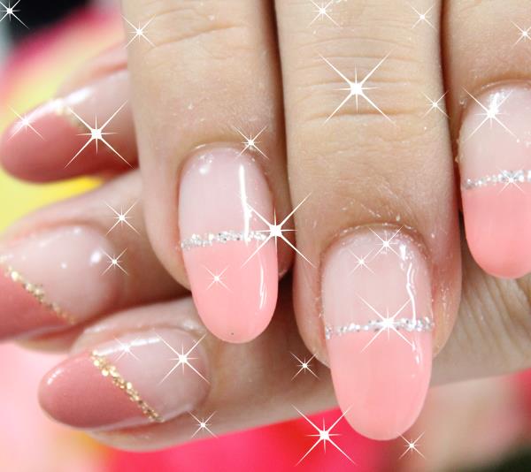 Zizi ネイルグループ Posty Facebook