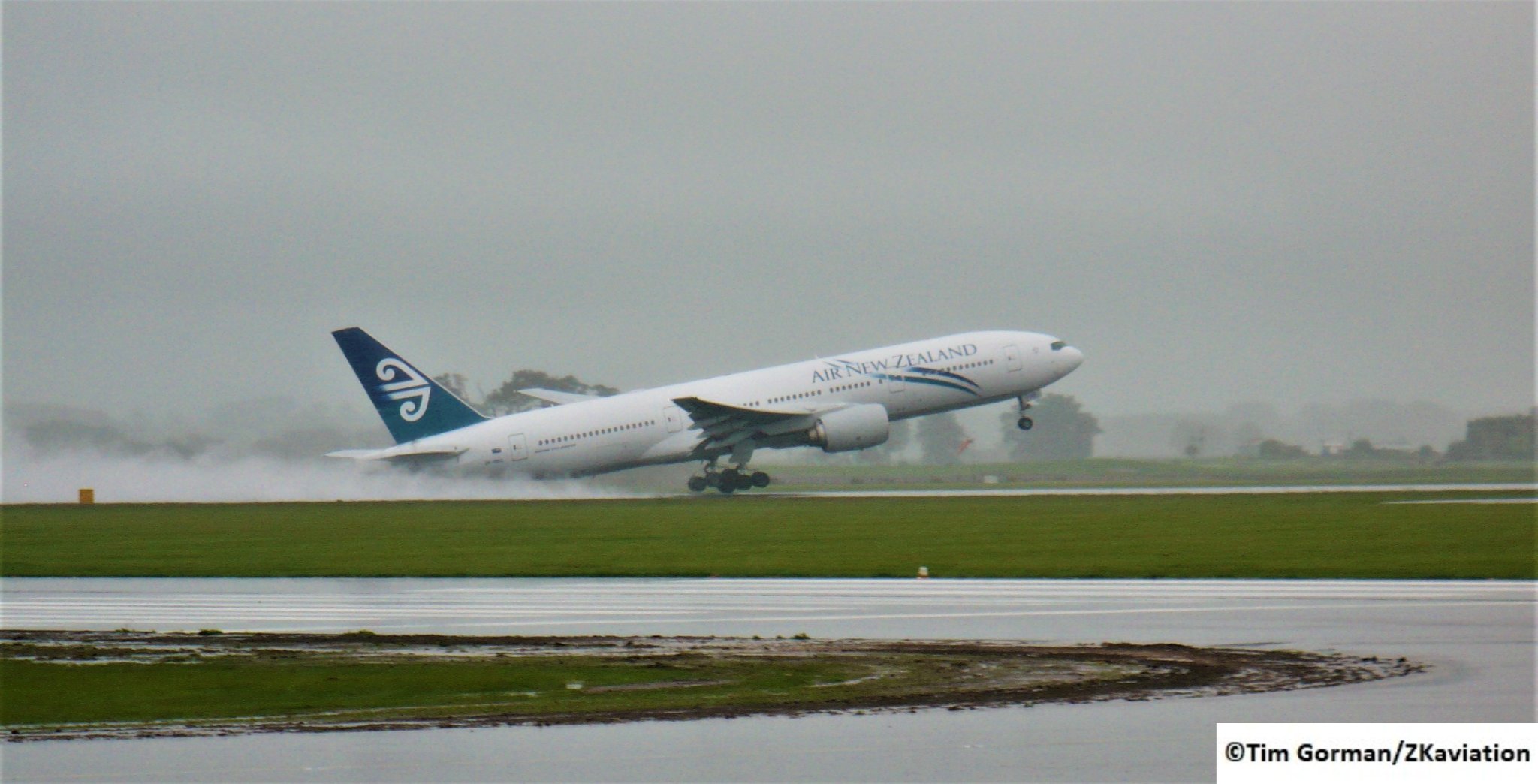 THROWBACK THURSDAY! Air New Zealand Boeing 777-219(ER) ZK-OKG